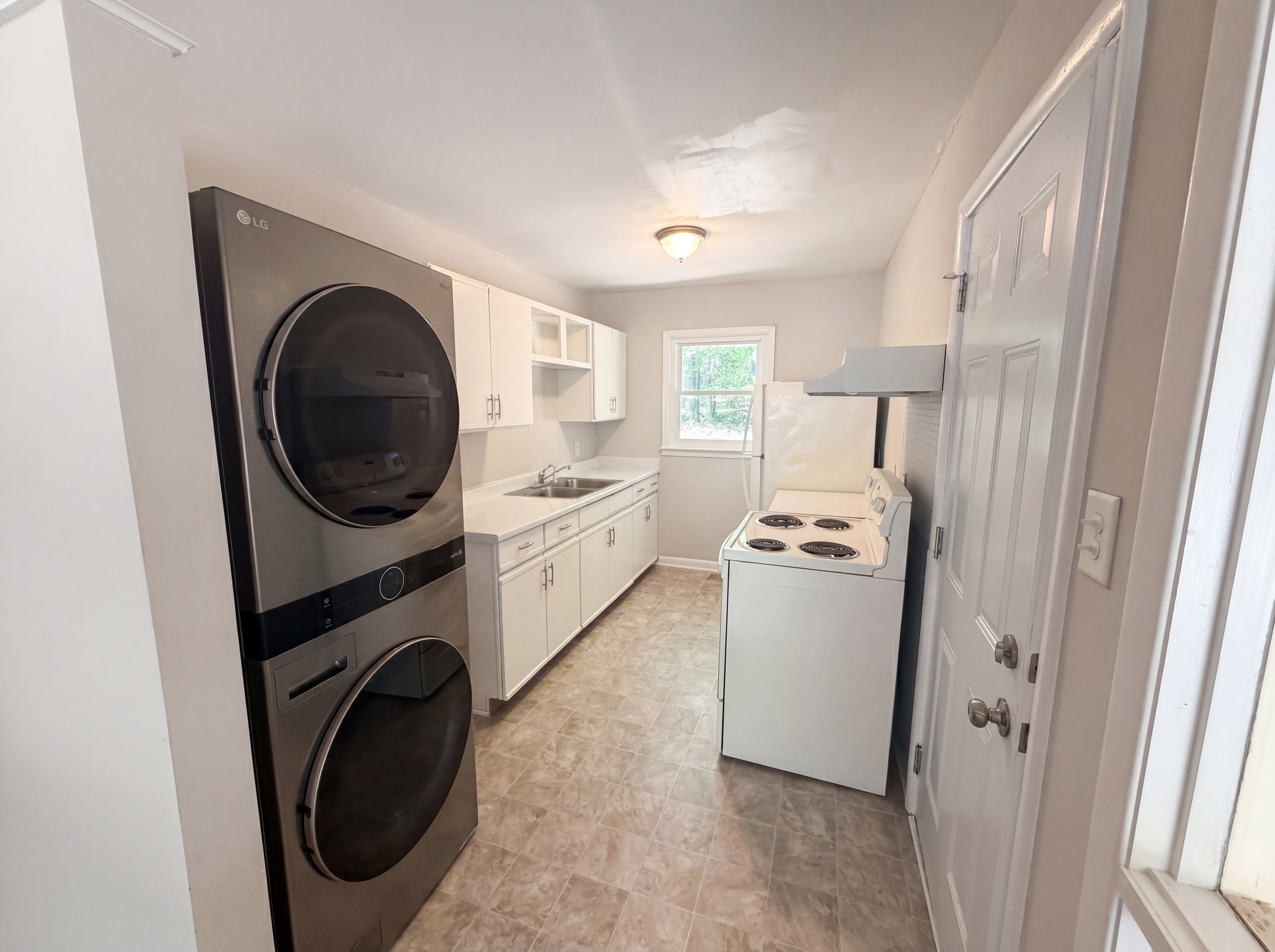 Photo 2 of 15 of 2405 N Duke St, Durham, NC