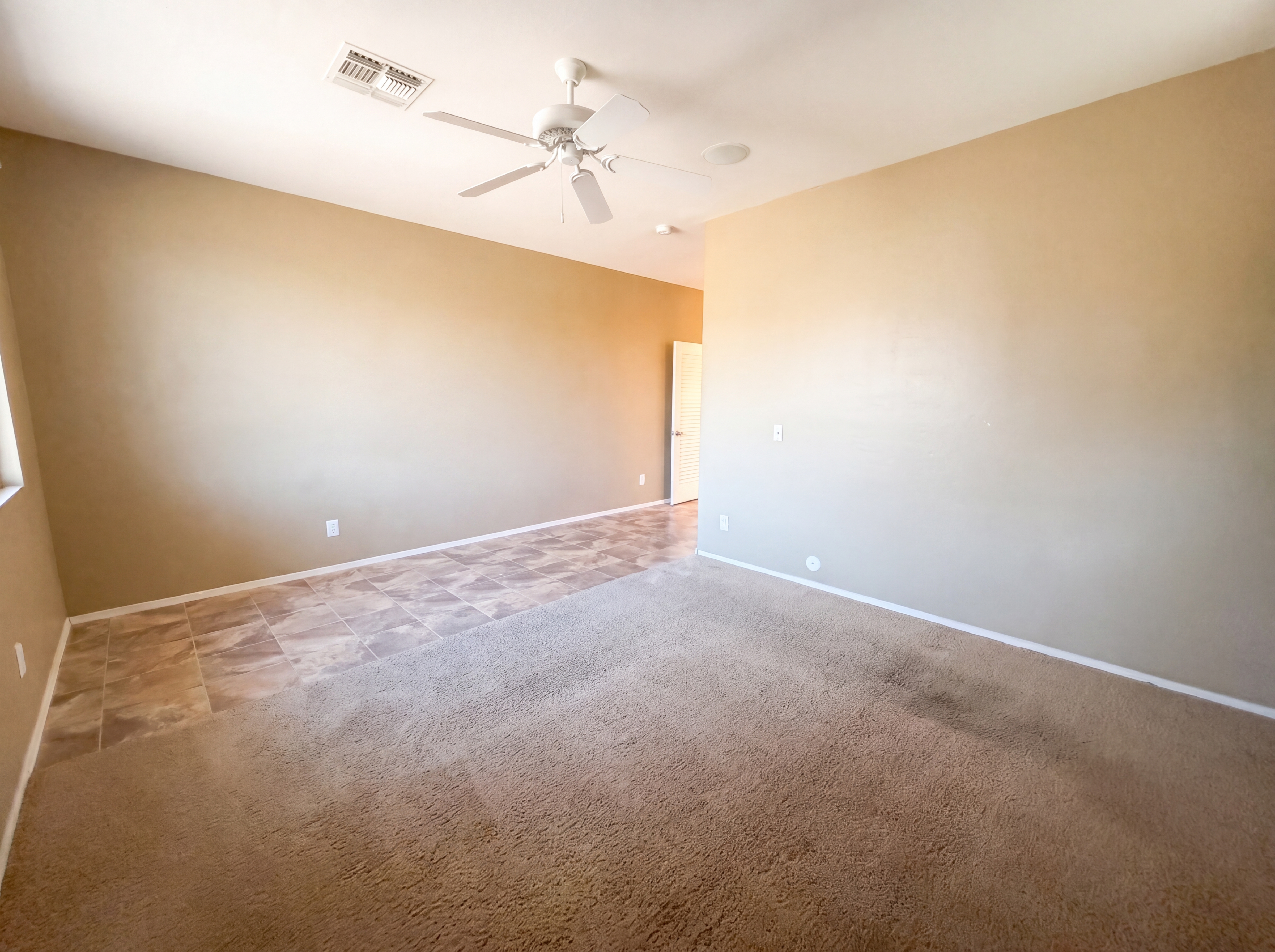 Photo 13 of 25 of 17530 W Cardinal Dr, Goodyear, AZ