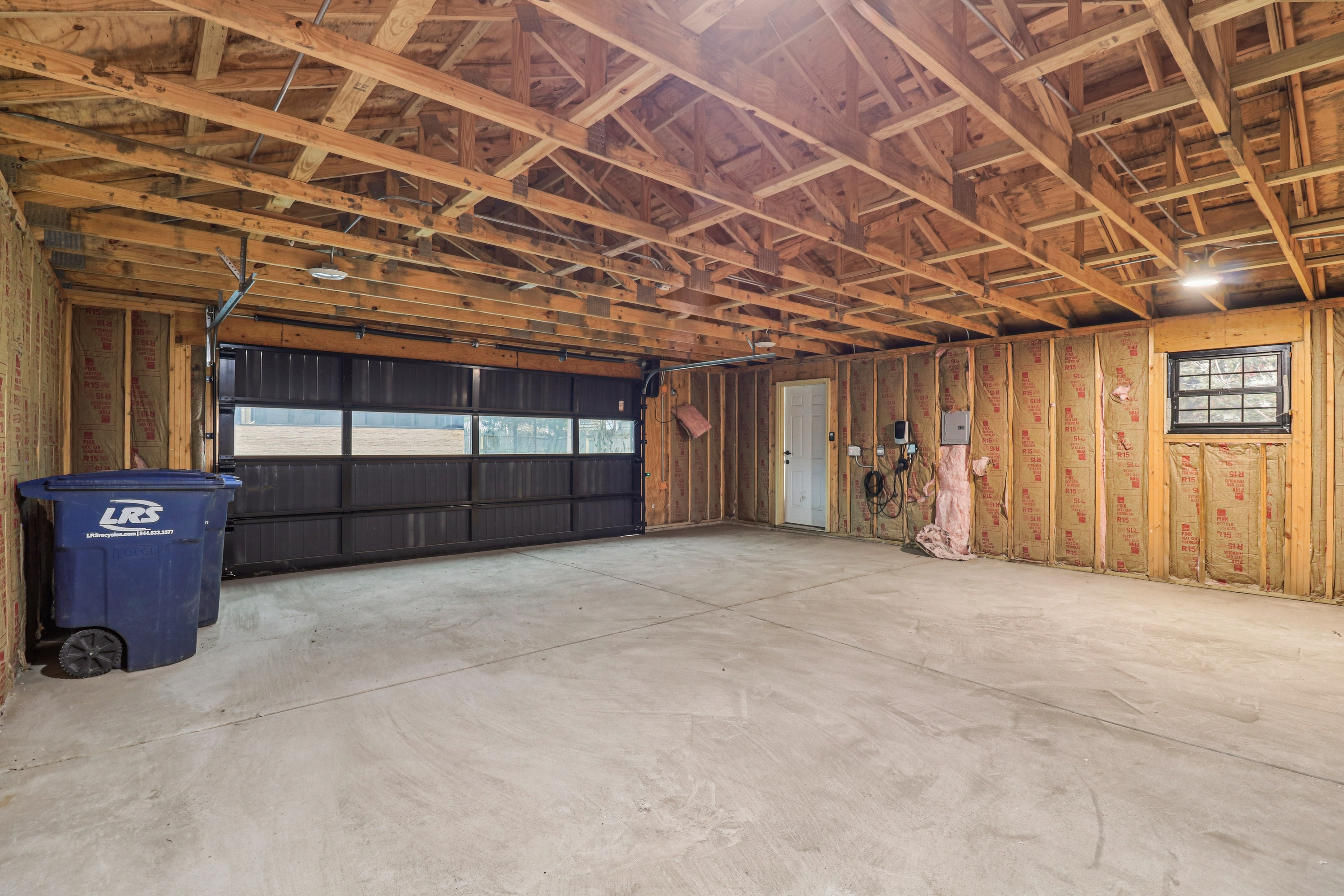 Photo 33 of 48 of 1509 Center St, Des Plaines, IL