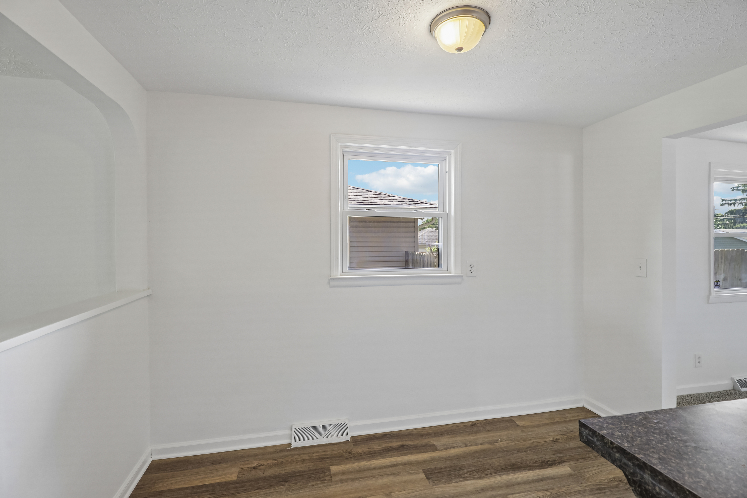 Photo 18 of 47 of 1332 Cloverfield Ave, Dayton, OH