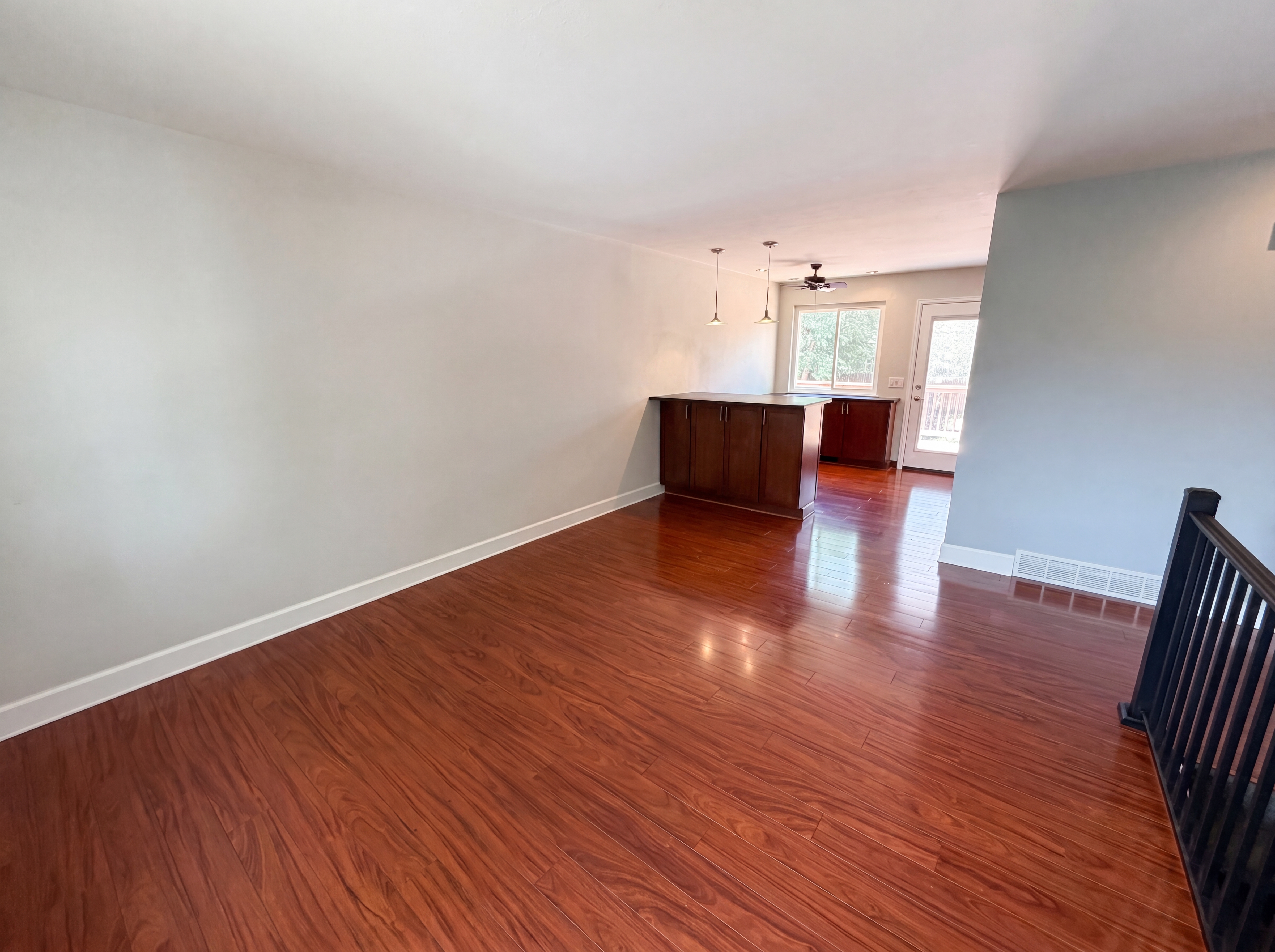 Photo 7 of 26 of 10661 Quail Ct, Broomfield, CO