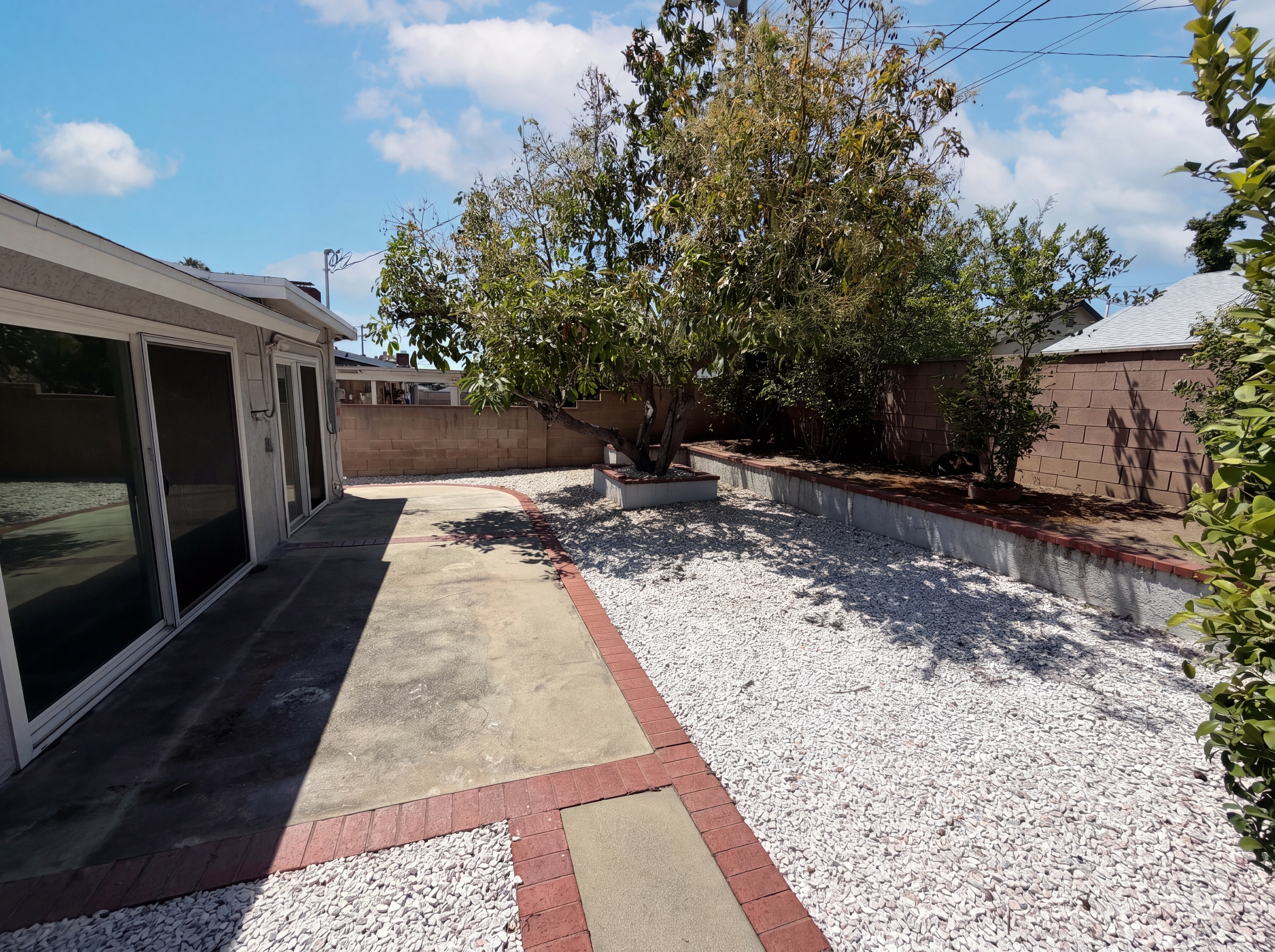 Photo 30 of 33 of 1007 E Citrus Edge St, Azusa, CA