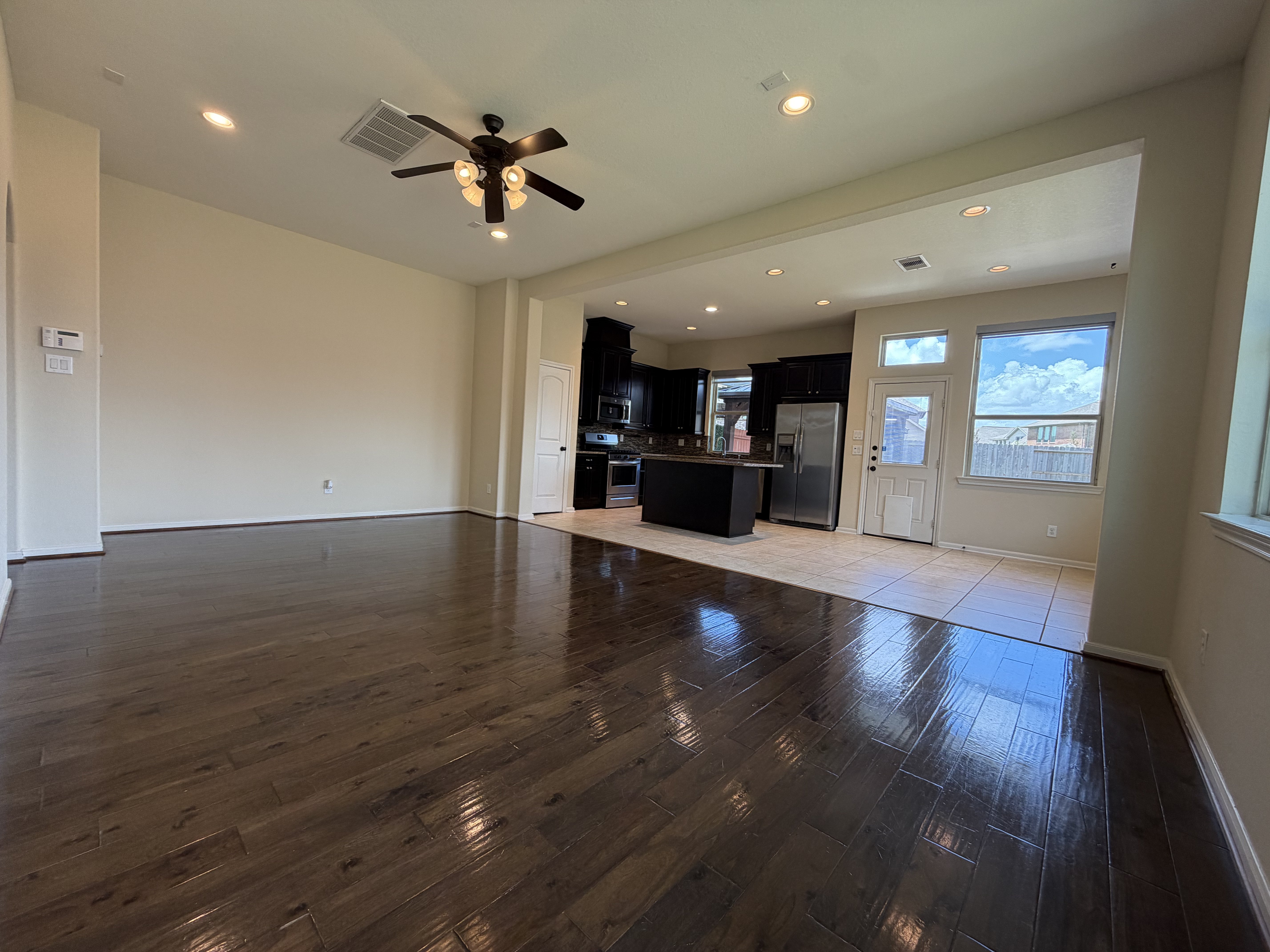 Photo 3 of 19 of 12147 San Luca St, Richmond, TX