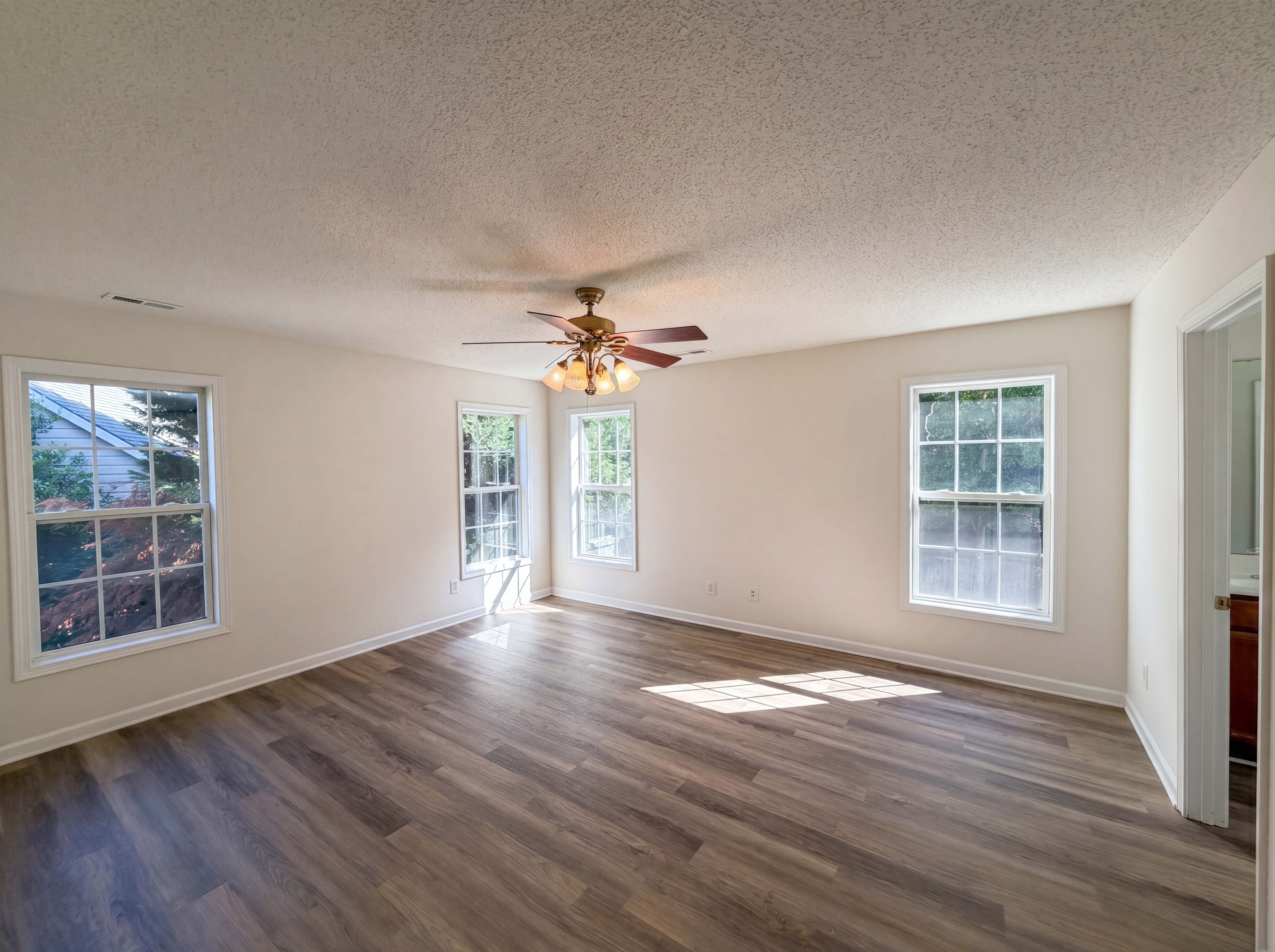 Photo 4 of 21 of 3440 Coach Lantern Ave, Wake Forest, NC