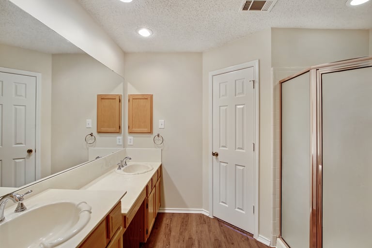 Photo 24 of 31 - 2716 Poplar Spring Rd, Fort Worth, TX 76123
