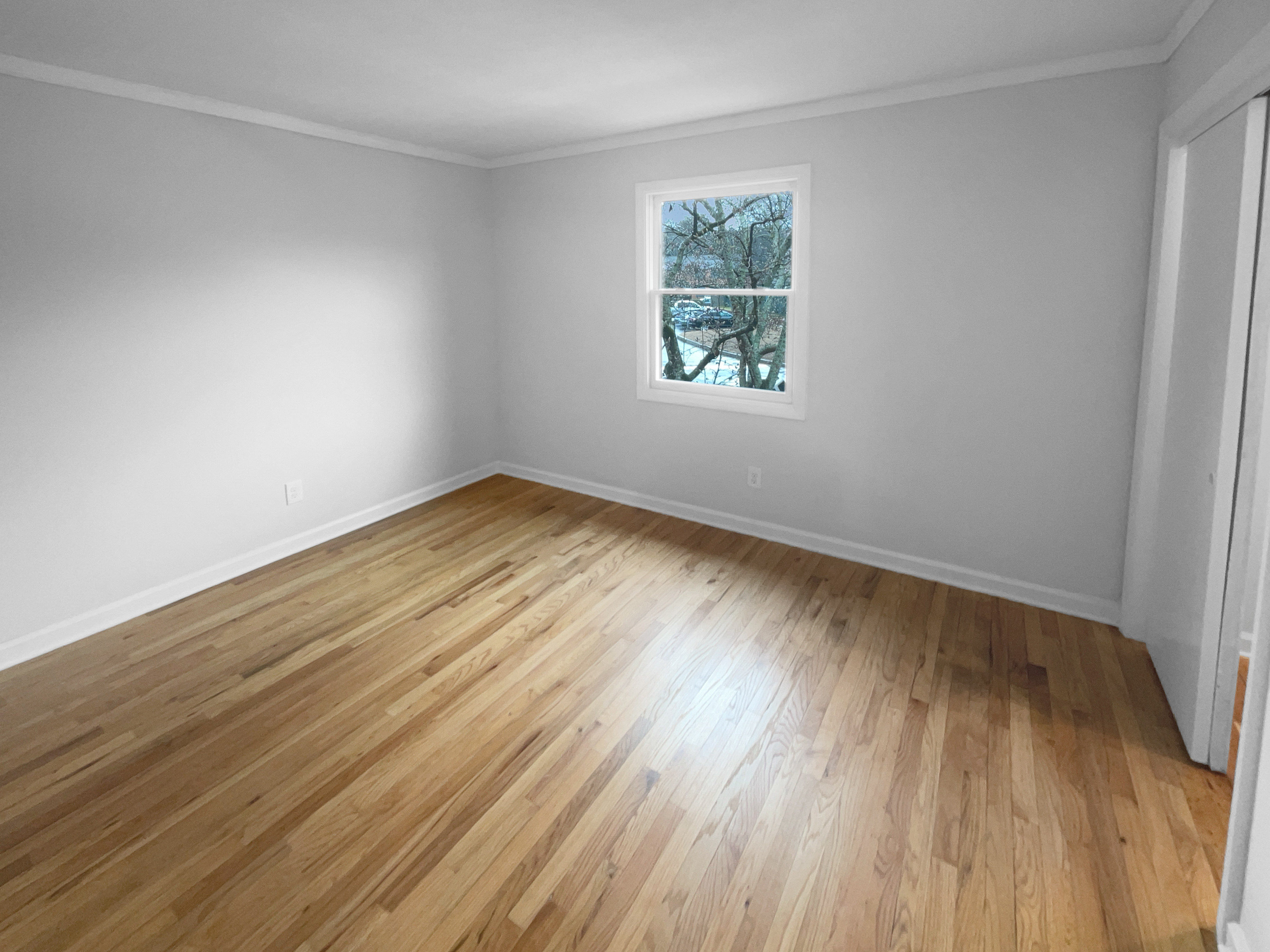 Photo 5 of 20 of 3085 Colonial Way, Atlanta, GA