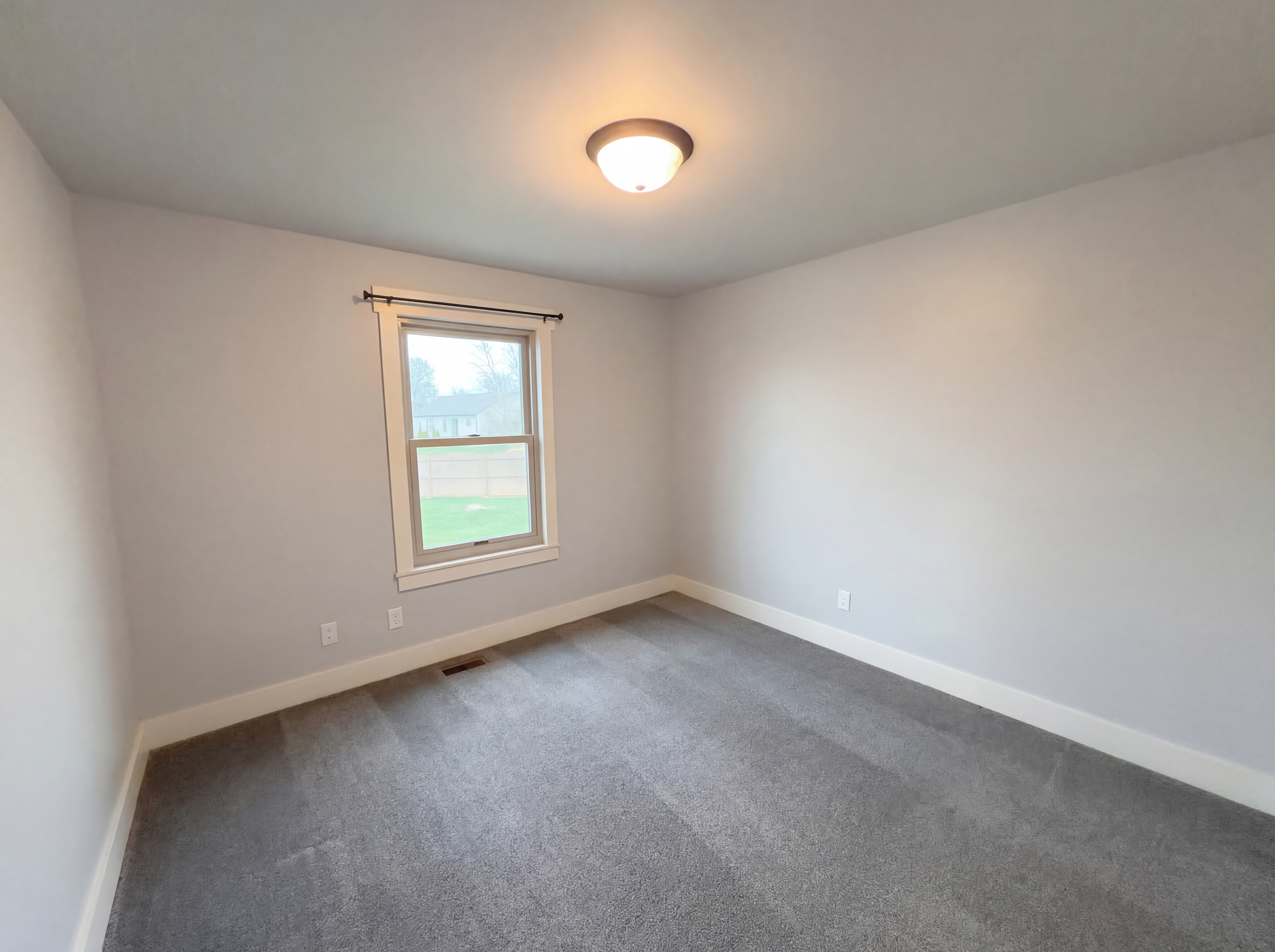 Photo 15 of 24 of 119 Albany Manor Dr, Wentzville, MO