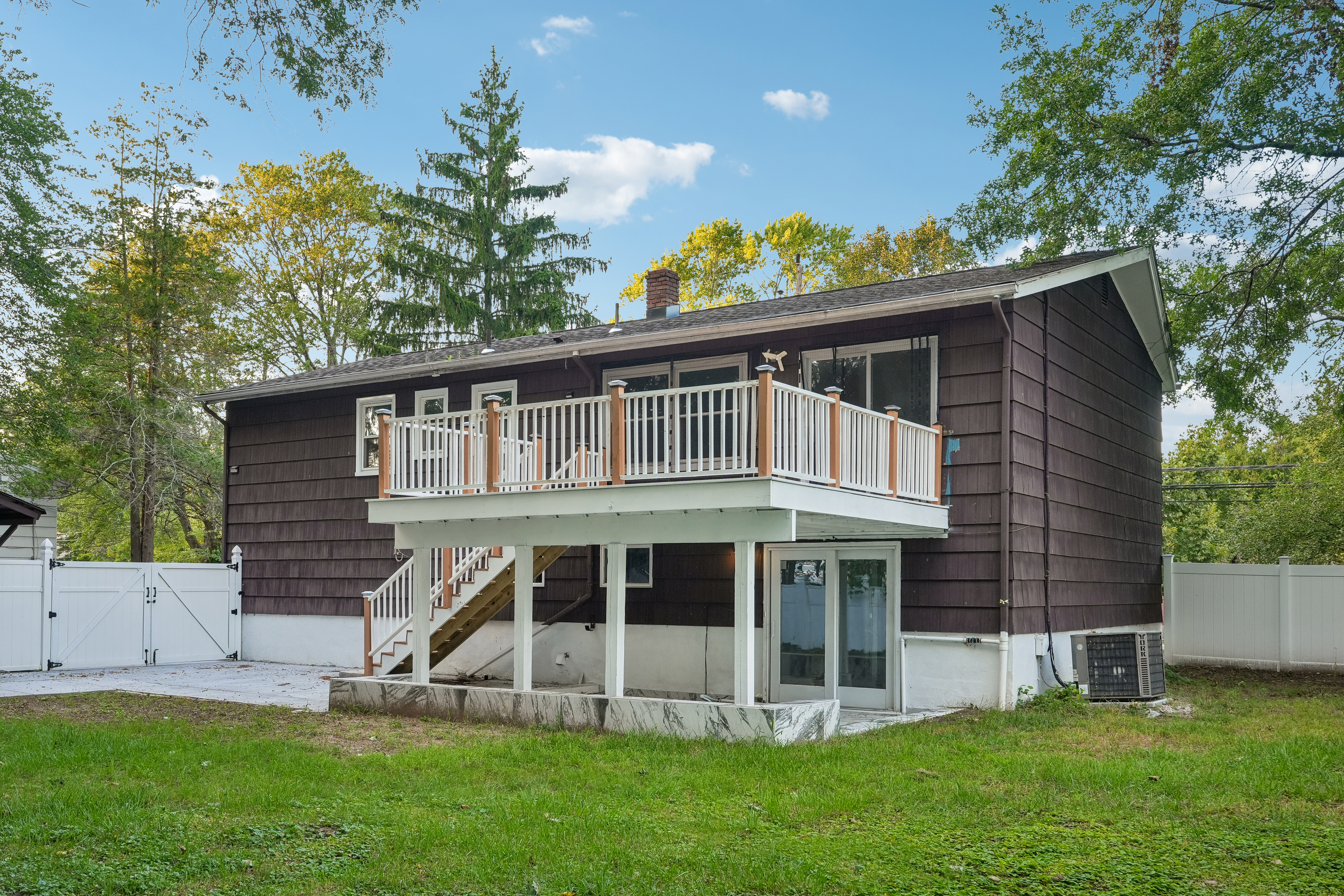 Photo 34 of 36 of 274 Oradell Ave, Paramus, NJ