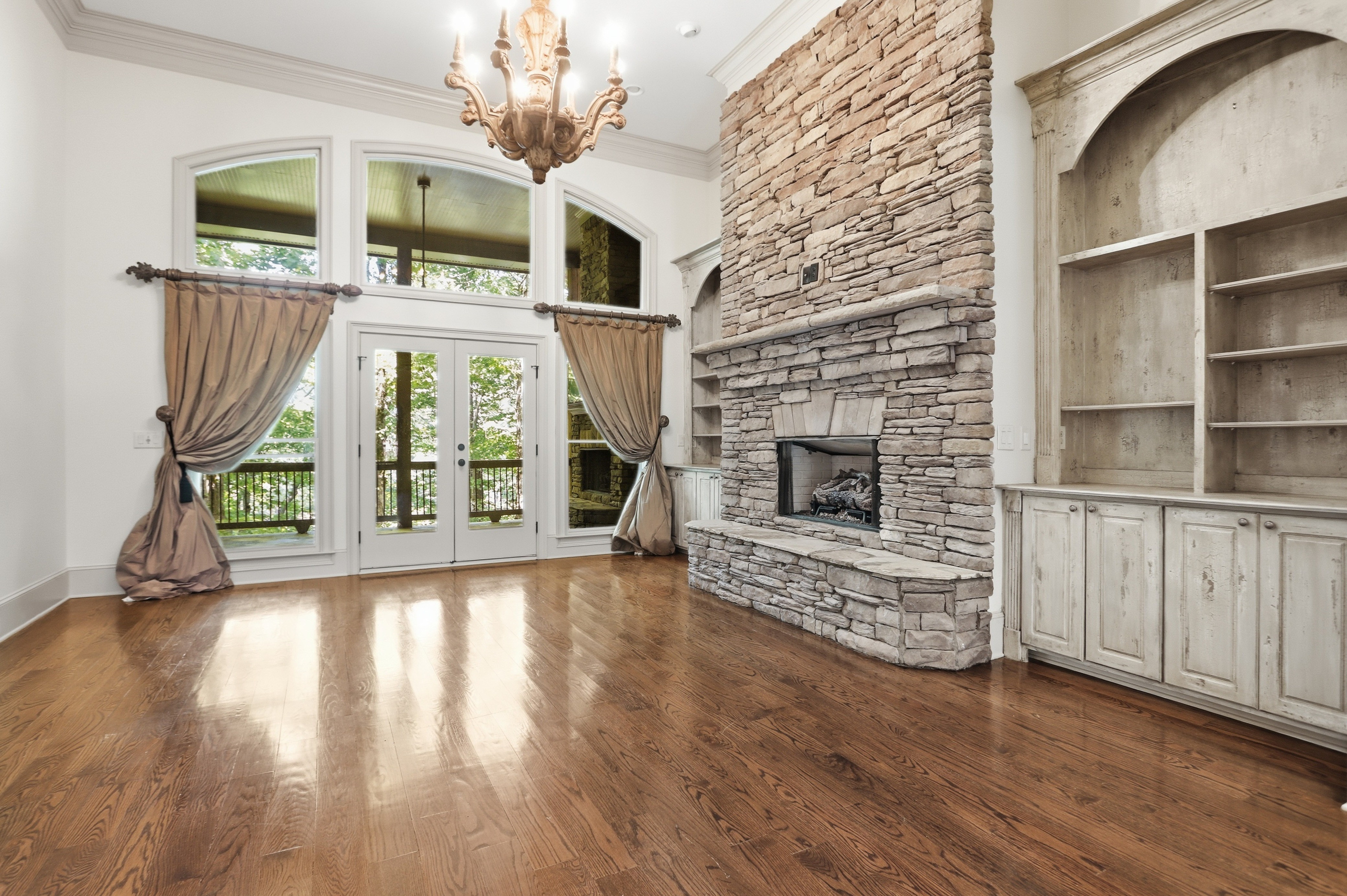 Photo 9 of 126 of 108 Waters Edge Dr, Woodstock, GA