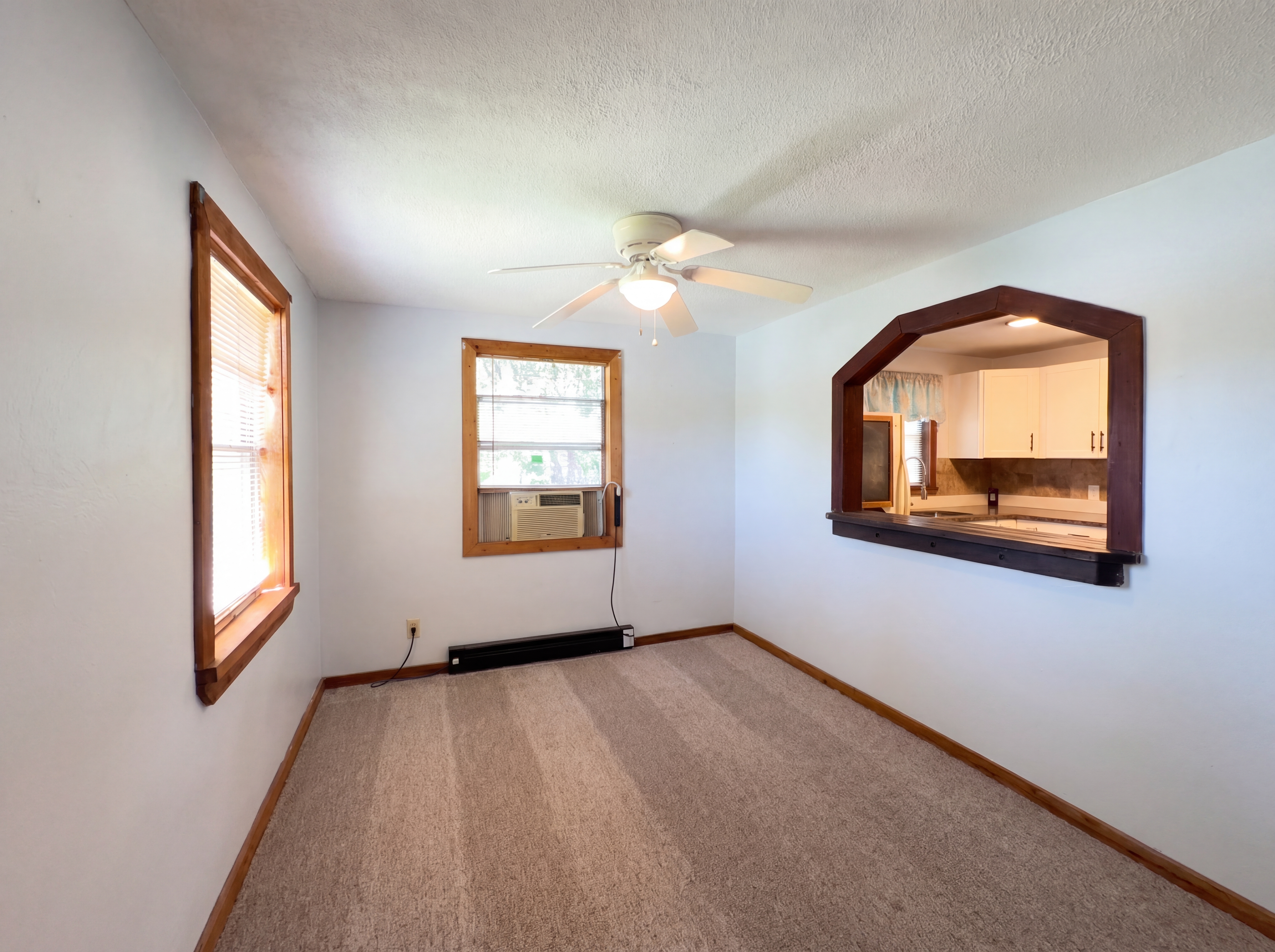 Photo 6 of 19 of 1385 Bender Ave, Daytona Beach, FL