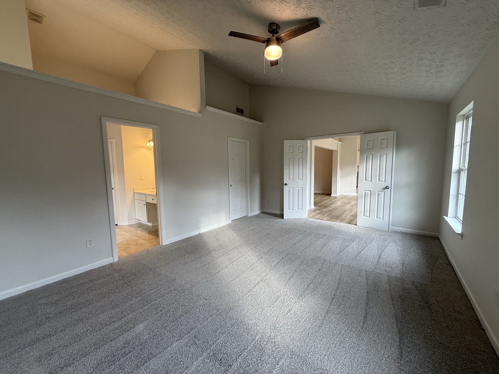 Photo 10 of 26 of 5482 Swanson Rd, Ellenwood, GA