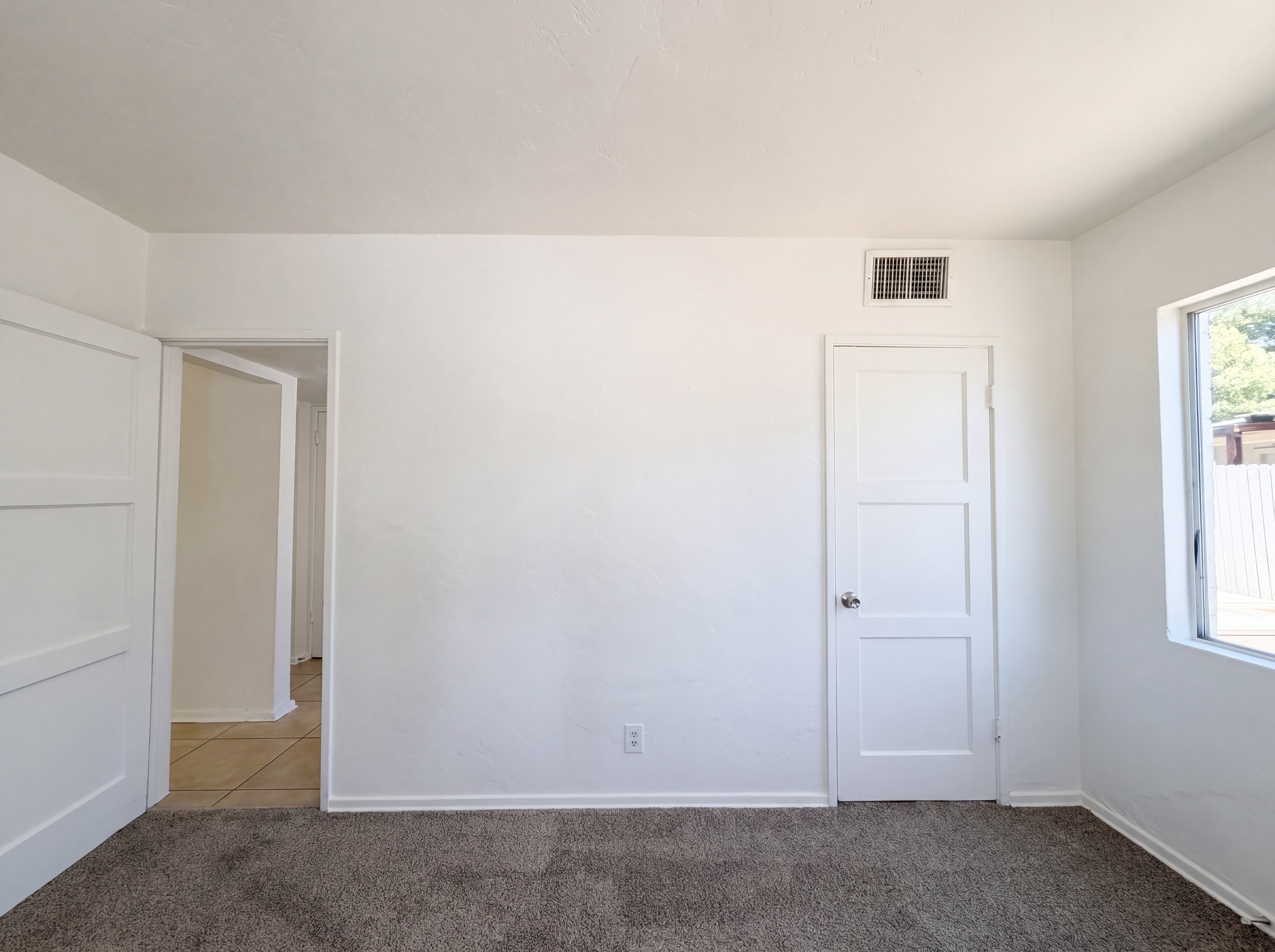 Photo 10 of 16 of 2042 W Pasadena Ave, Phoenix, AZ