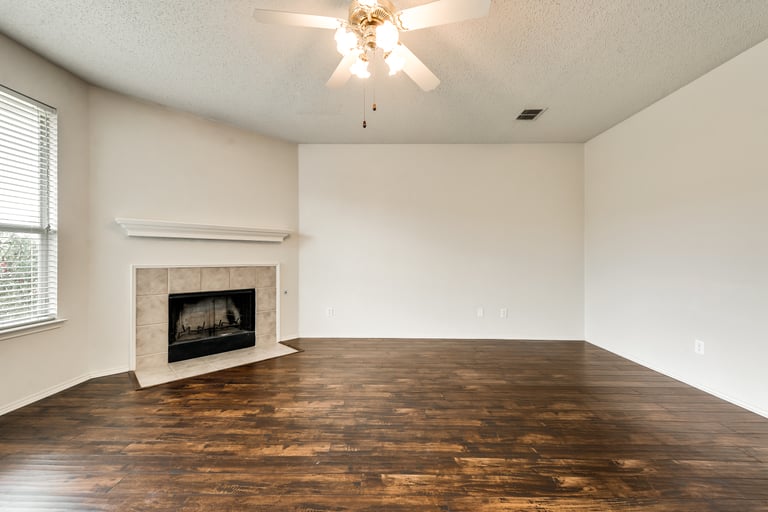 Photo 18 of 34 - 2903 Tangleglen Dr, Rockwall, TX 75032