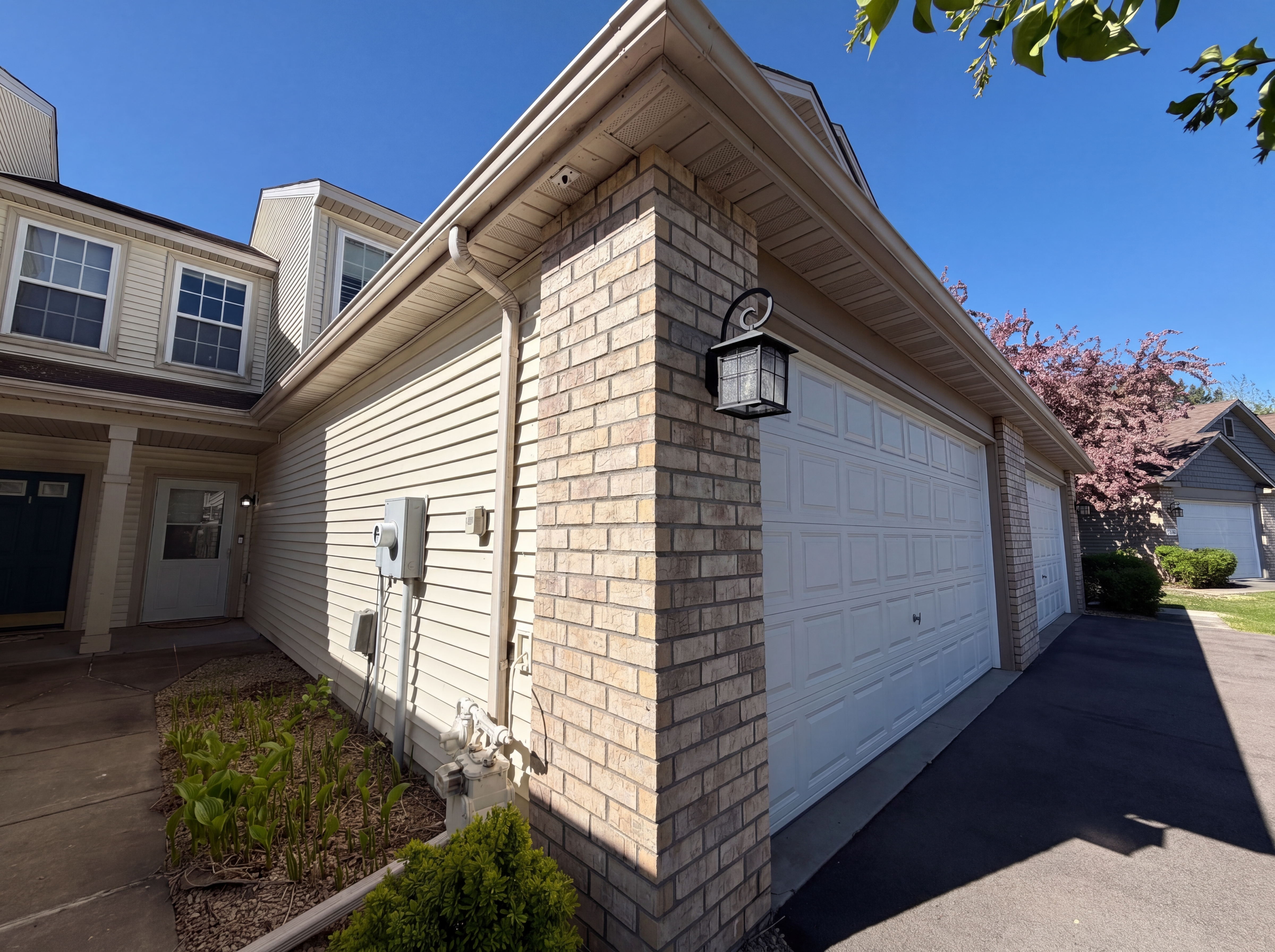 Photo 13 of 26 of 17005 78th Pl N, Maple Grove, MN