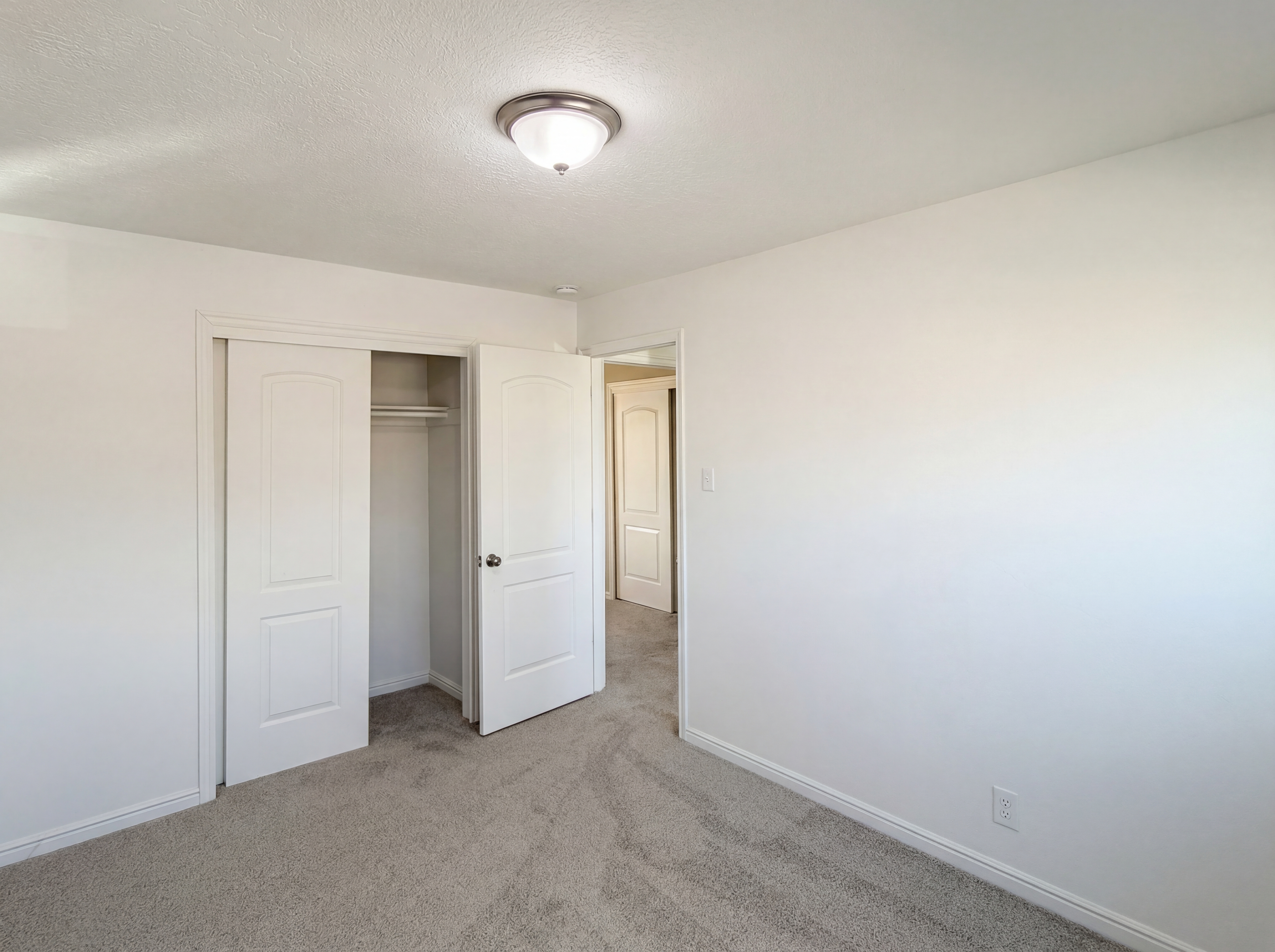 Photo 17 of 28 of 67 S 470 E, Orem, UT