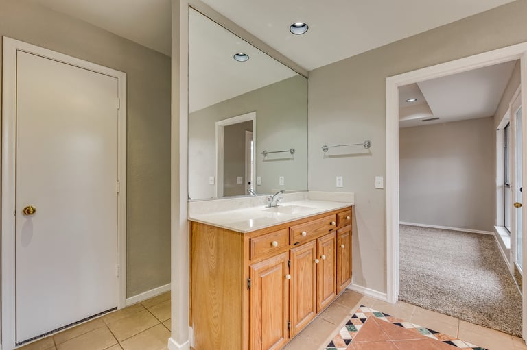 Photo 11 of 25 - 1602 Churchill Way, Rowlett, TX 75088