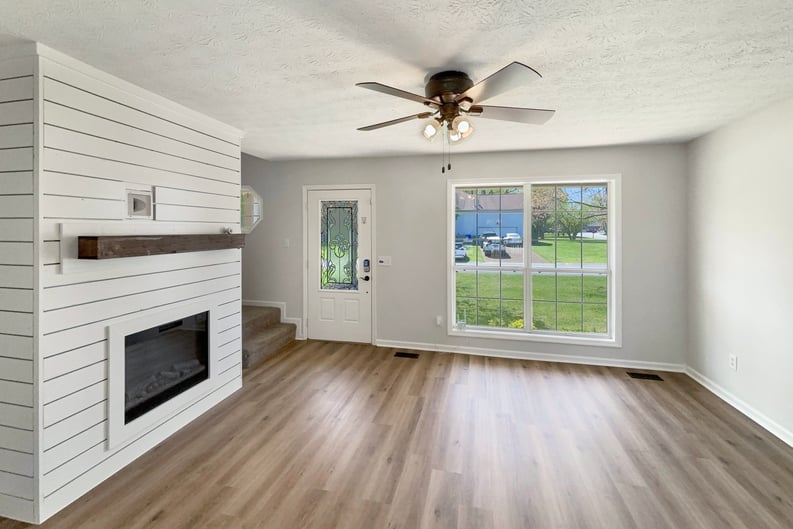 Property photo 3 of 104 Hunterwood Dr