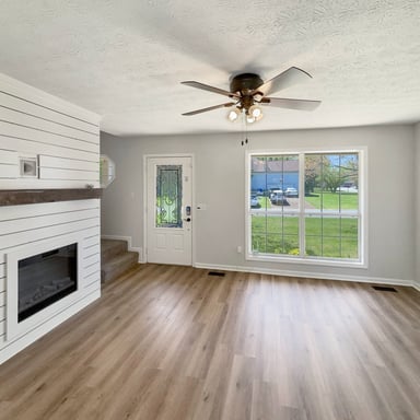 Property photo 3 of 104 Hunterwood Dr