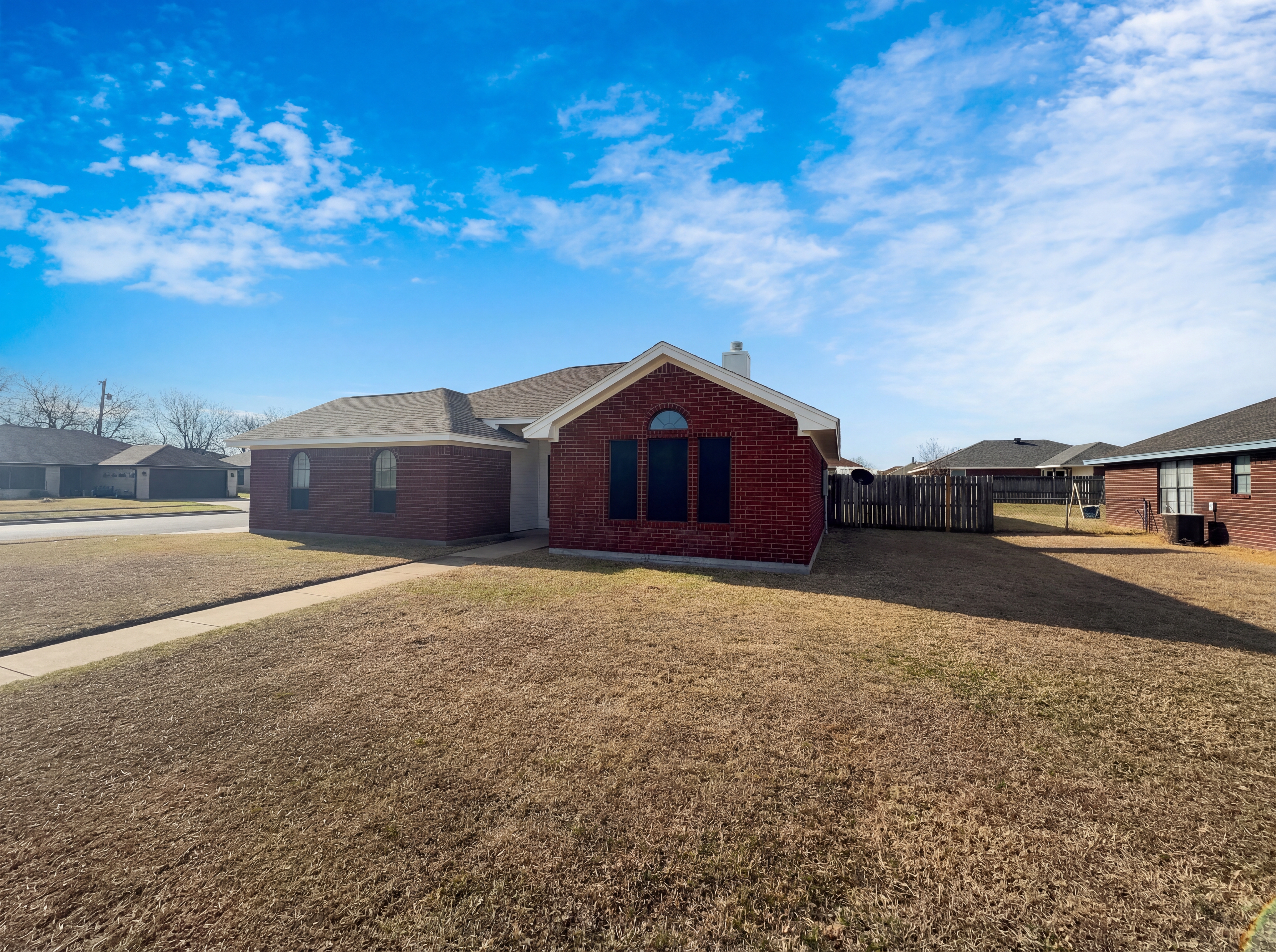 Photo 8 of 16 of 1802 Moonstone Dr, Killeen, TX
