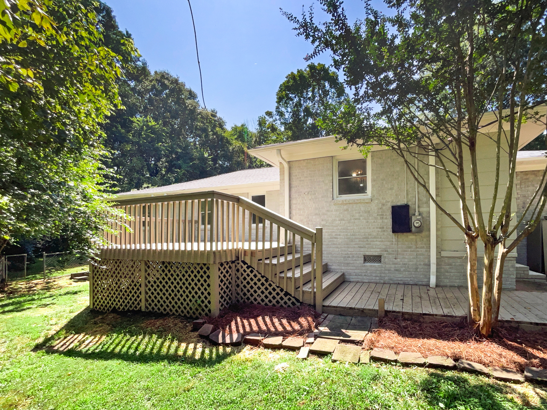 Photo 6 of 17 of 711 Forest Rd, Rock Hill, SC