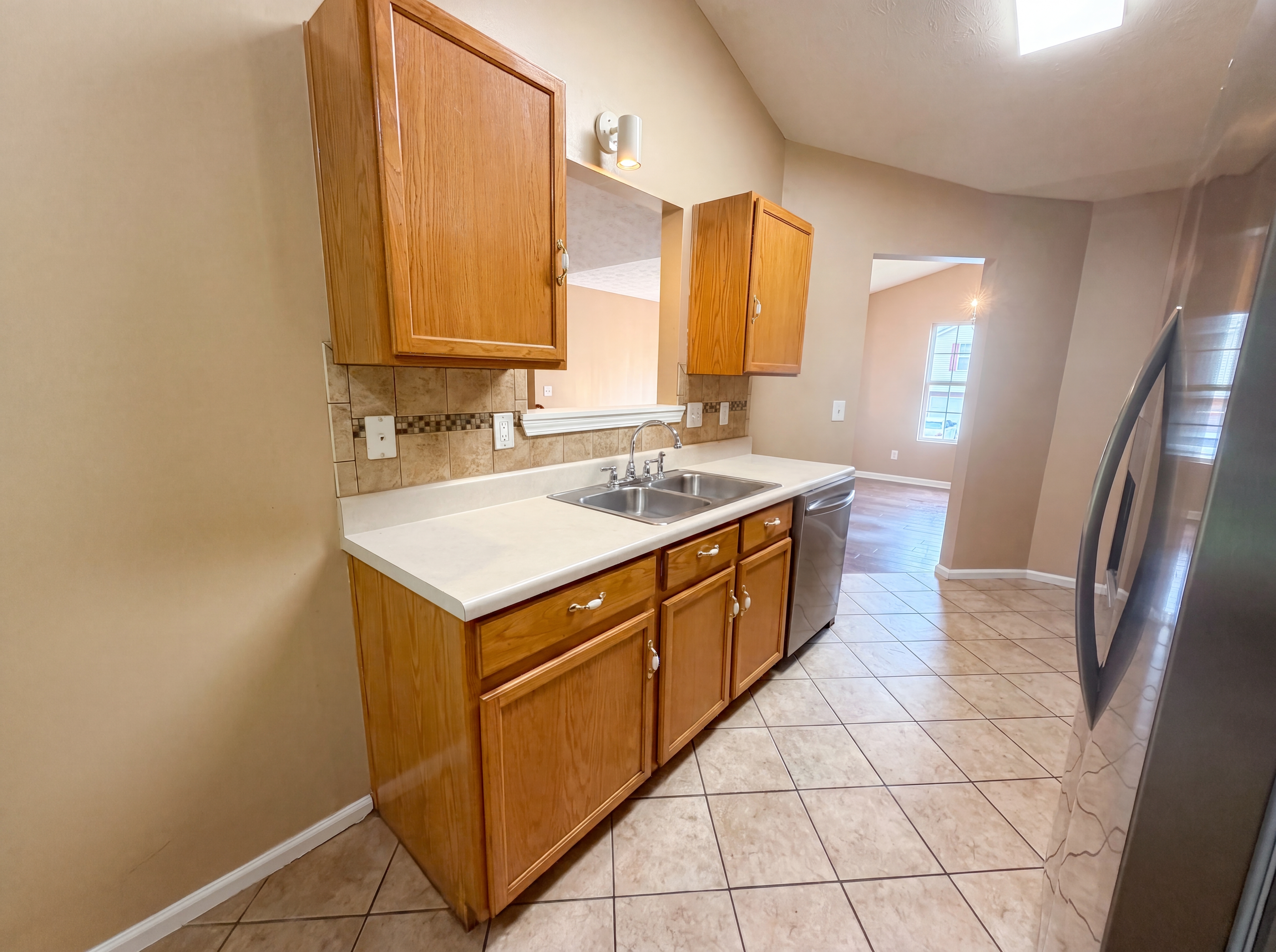 Photo 9 of 24 of 2195 Clayton Rdg, Lithonia, GA