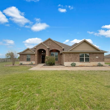 Property photo 1 of 103 County Road 4223