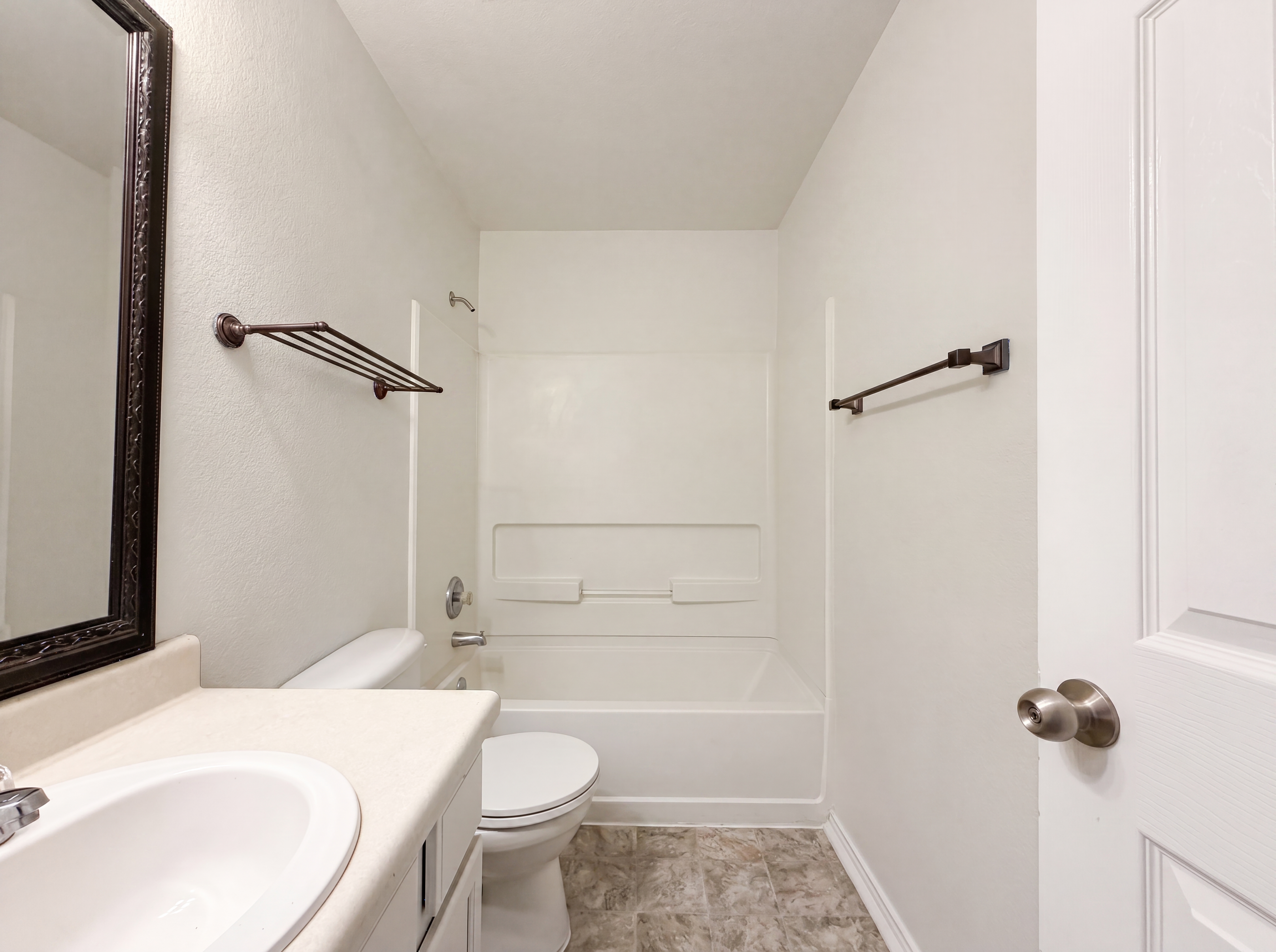 Photo 13 of 16 of 413 E Vega Ln, Killeen, TX