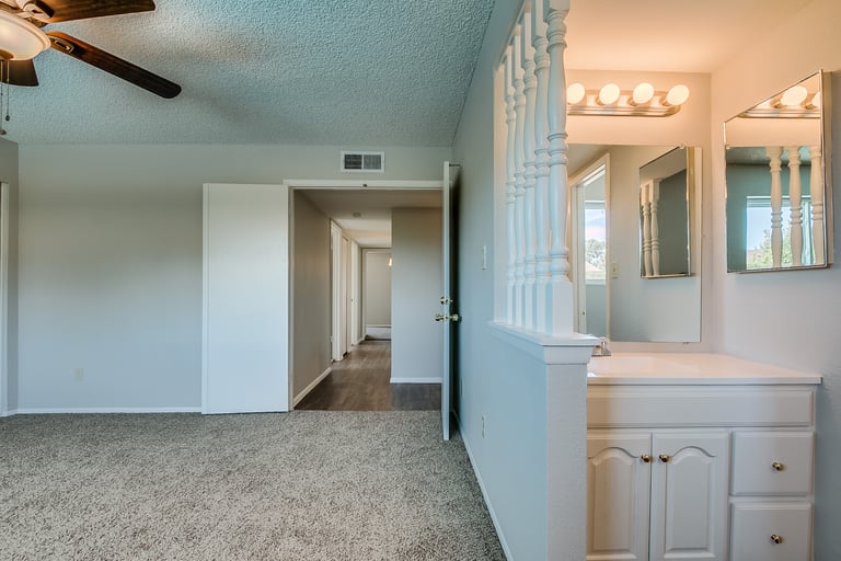 Photo 27 of 39 - 18821 N 13th Dr, Phoenix, AZ 85027