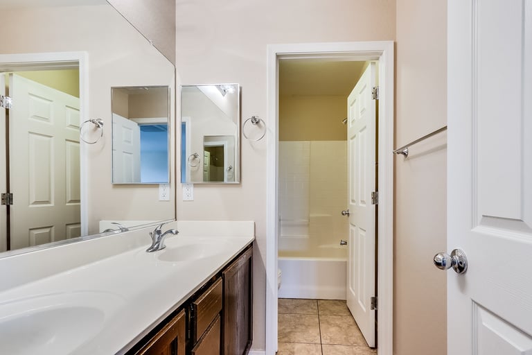 Photo 20 of 28 - 3316 W Paseo Way, Laveen, AZ 85339