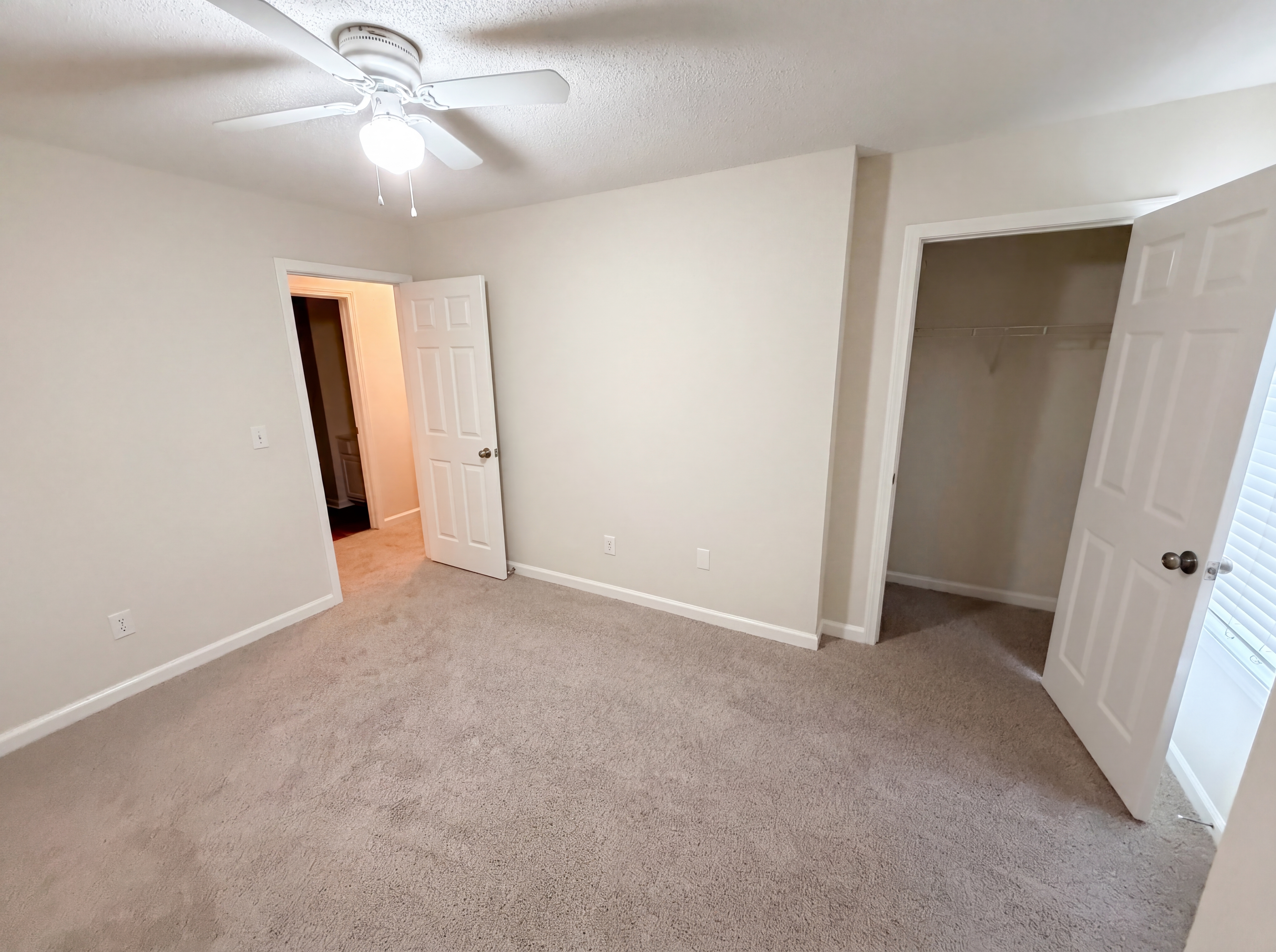 Photo 16 of 34 of 215 Twin Brook Way, Lawrenceville, GA