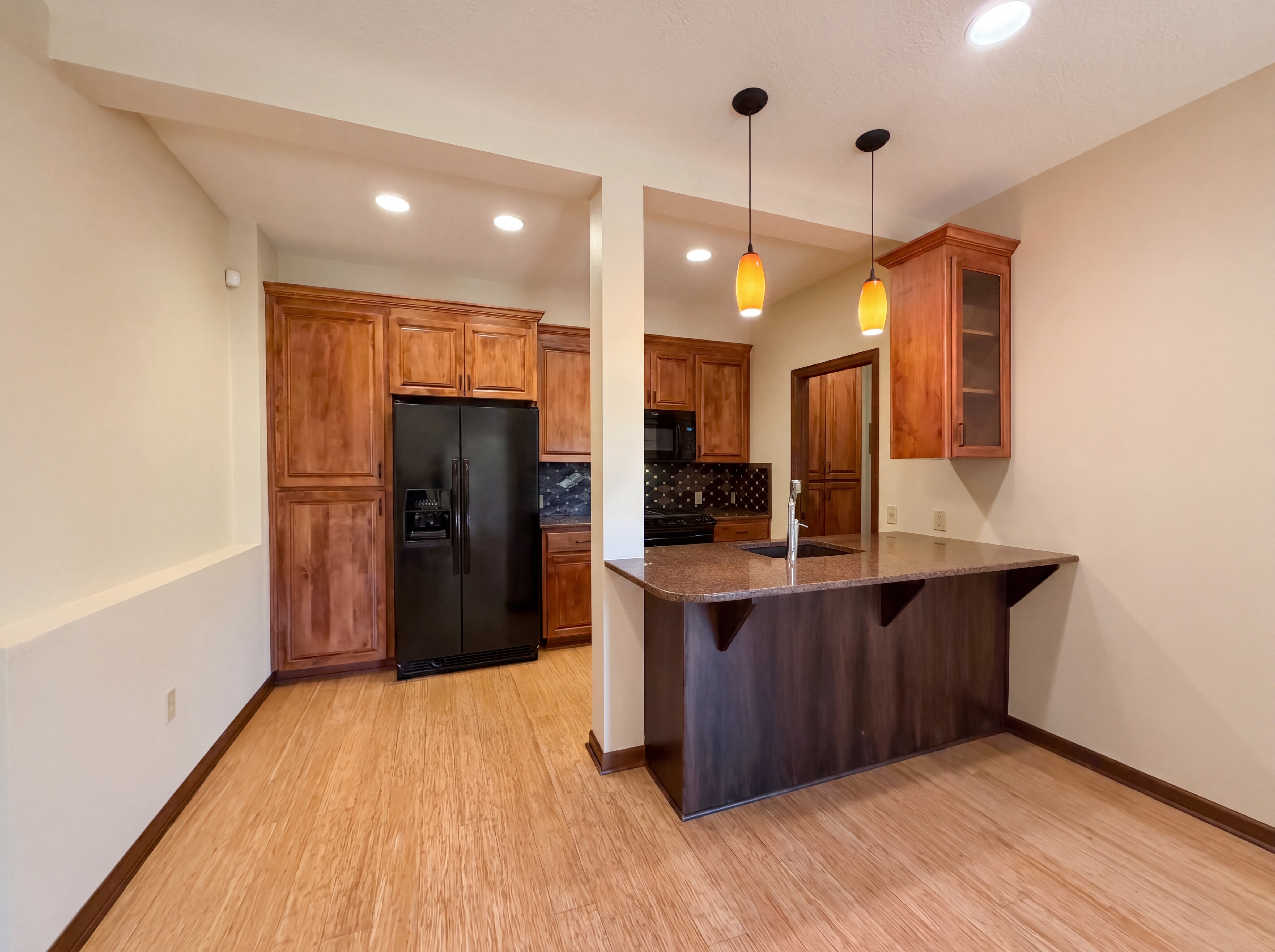 Photo 21 of 32 of 2835 NW Pinnacle Dr, Portland, OR
