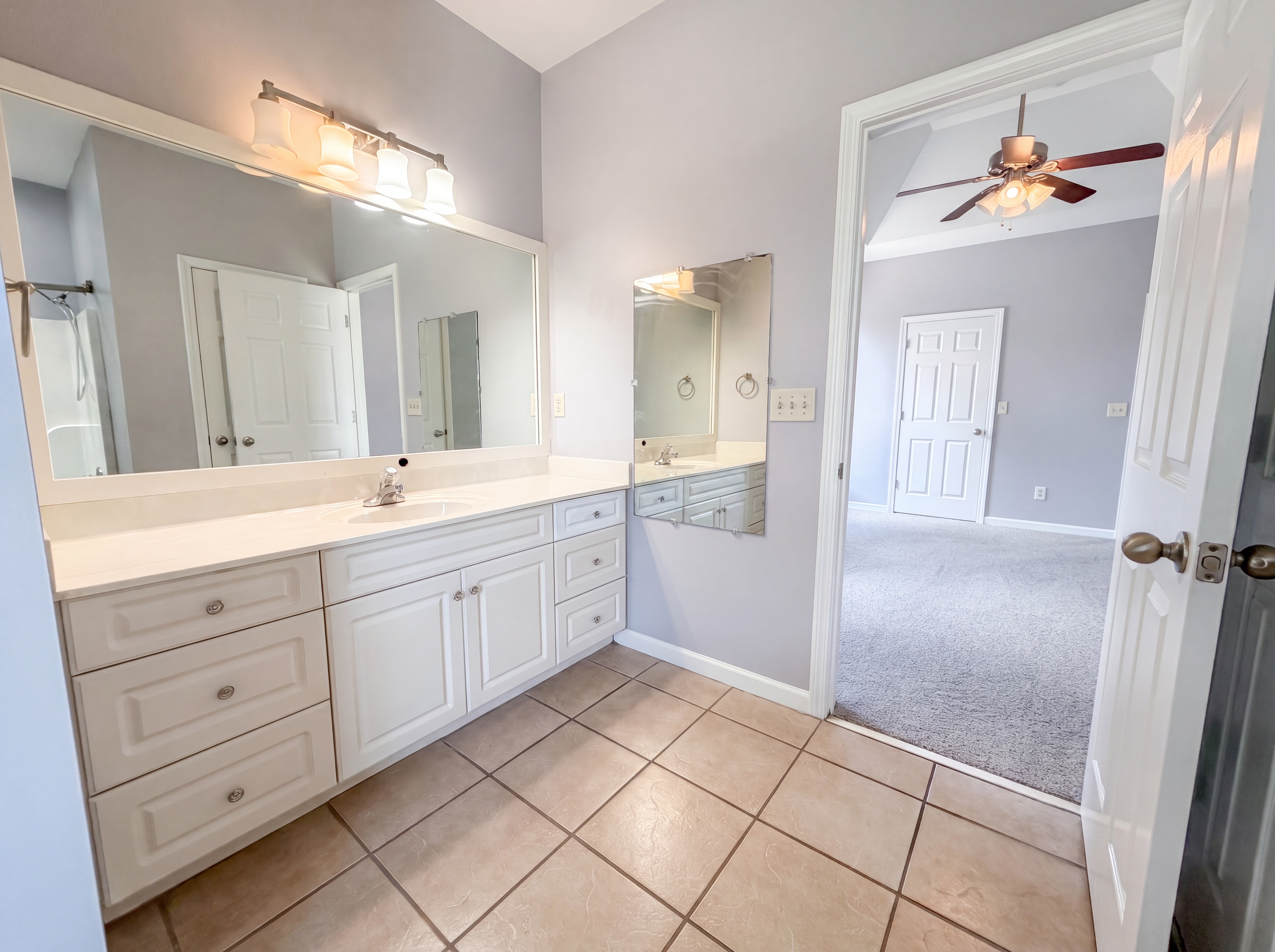 Photo 15 of 19 of 1124 Washington Dr, Moody, AL