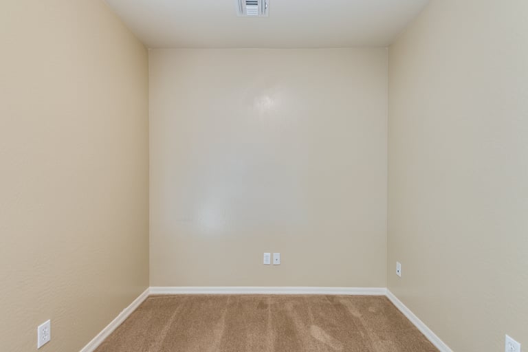 Photo 21 of 31 - 852 W Hereford Dr, San Tan Valley, AZ 85143