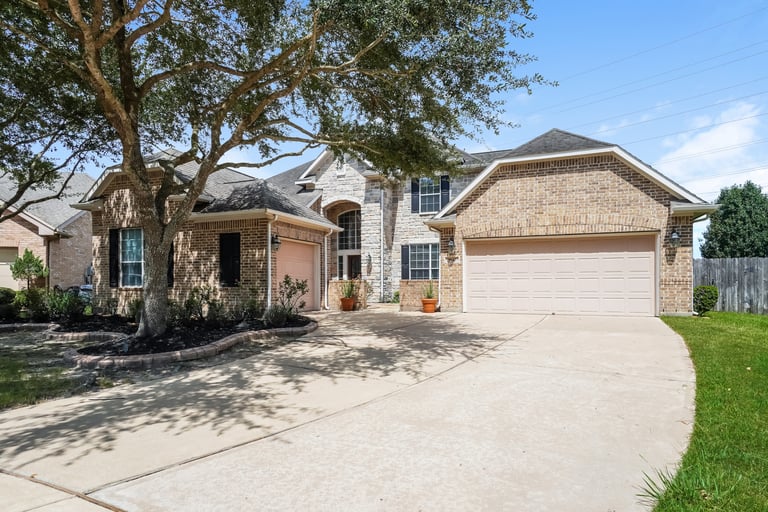 Photo 1 of 27 - 9642 Lavender Mist Ln, Katy, TX 77494