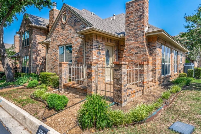 default property photo