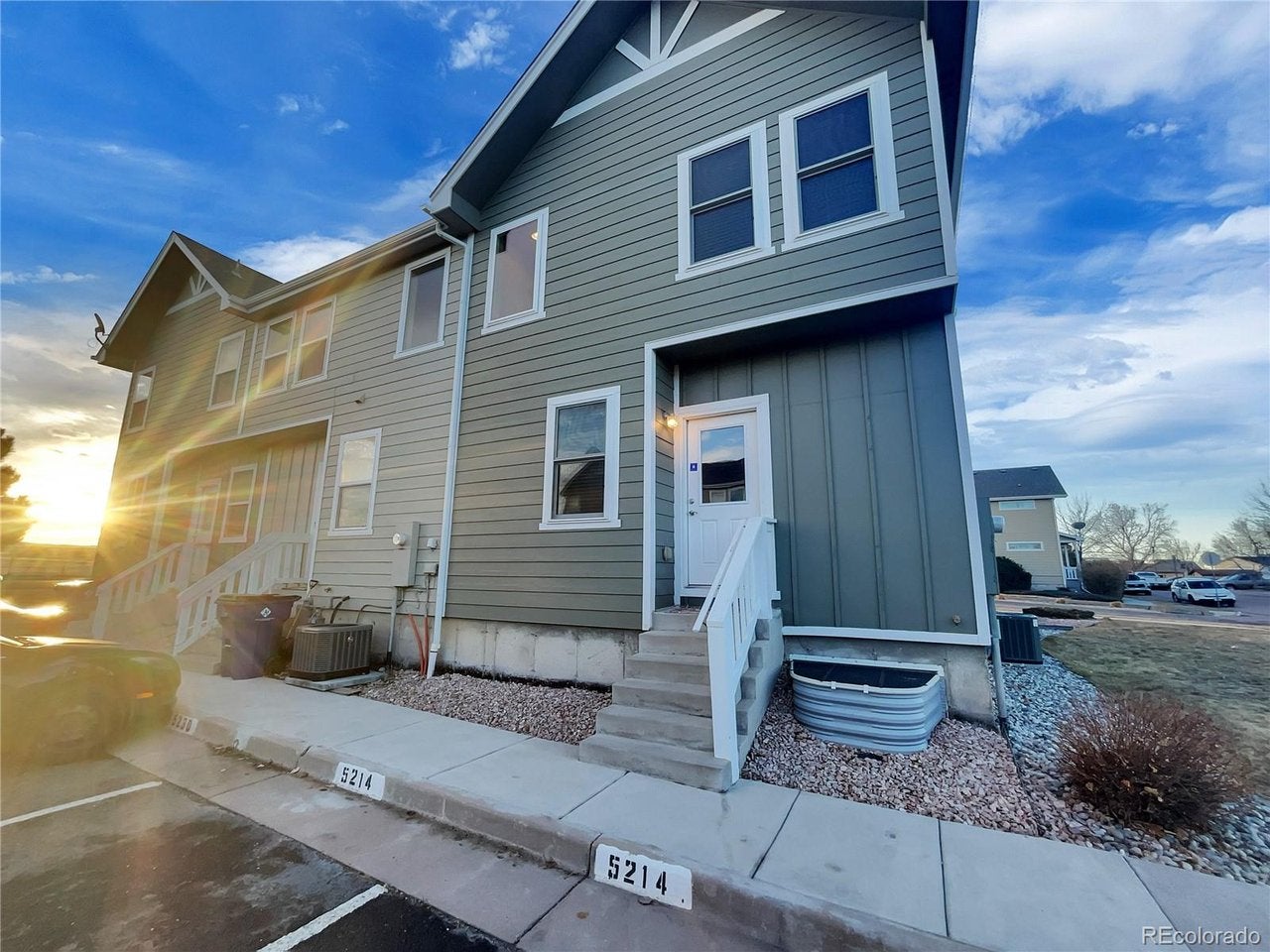 Photo 5 of 16 of 5214 Dovetail Ln, Colorado Springs, CO