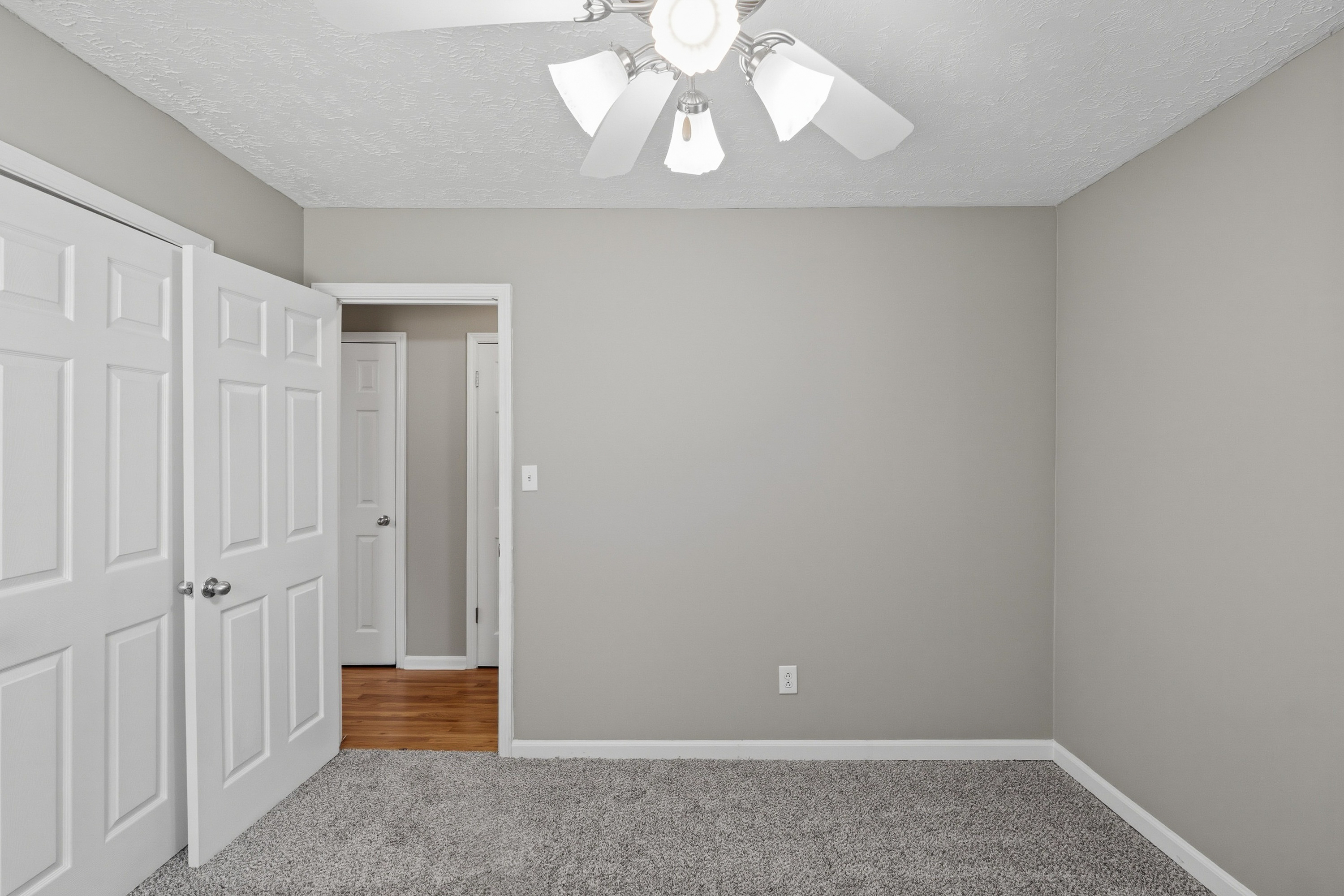 Photo 14 of 46 of 639 Cedrick Ln, Stone Mountain, GA