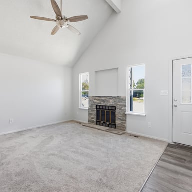 Property photo 3 of 4571 Sunnyhill Dr