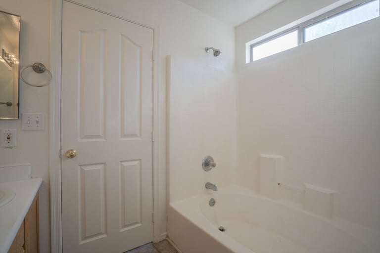 Photo 16 of 30 - 10440 W Colter St, Glendale, AZ 85307