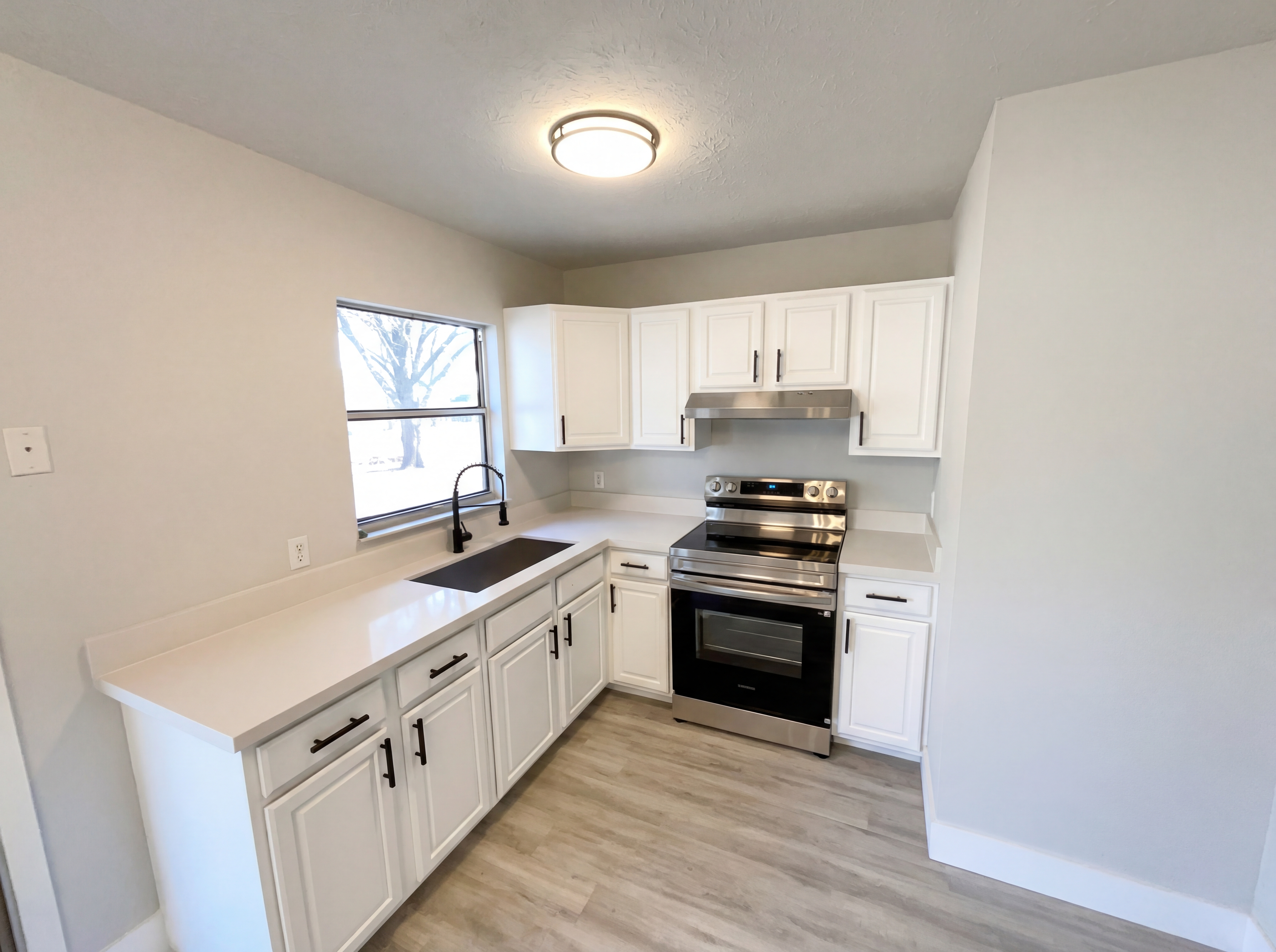 Photo 10 of 21 of 2079 SW Kimberly Ave, Port Saint Lucie, FL