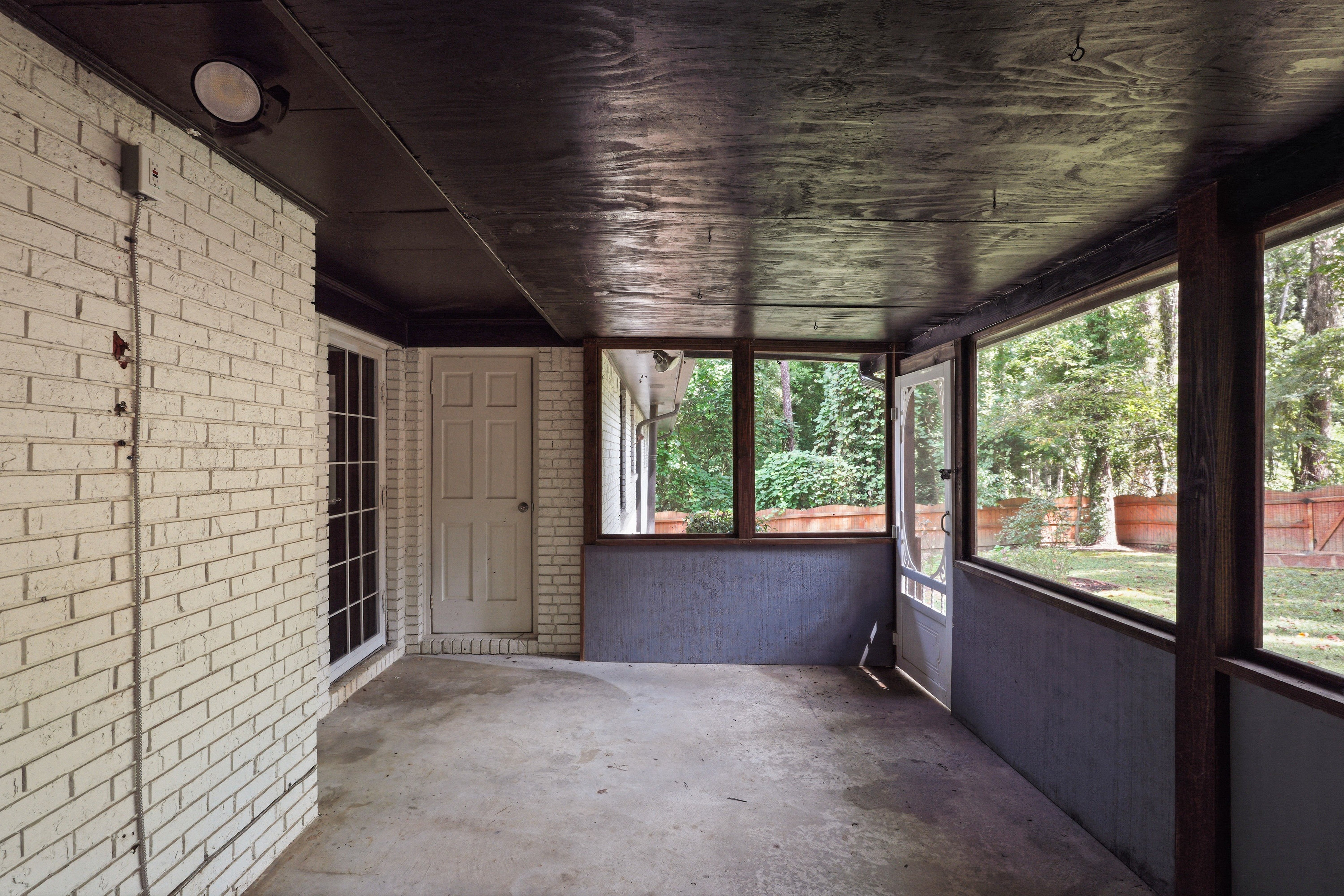 Photo 29 of 35 of 3020 Landrum Dr SW, Atlanta, GA