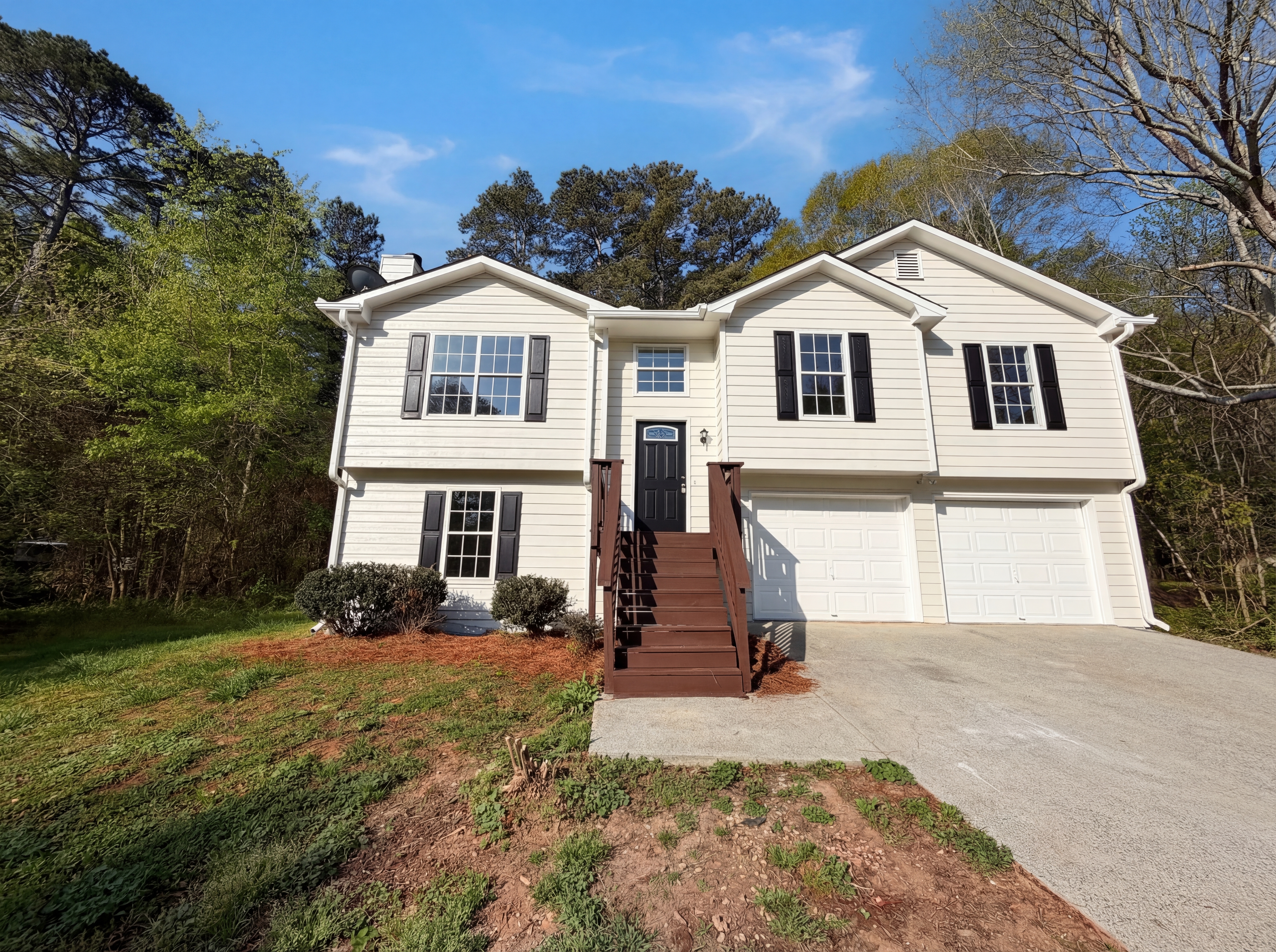Photo 8 of 23 of 416 Busby Ln, Winder, GA