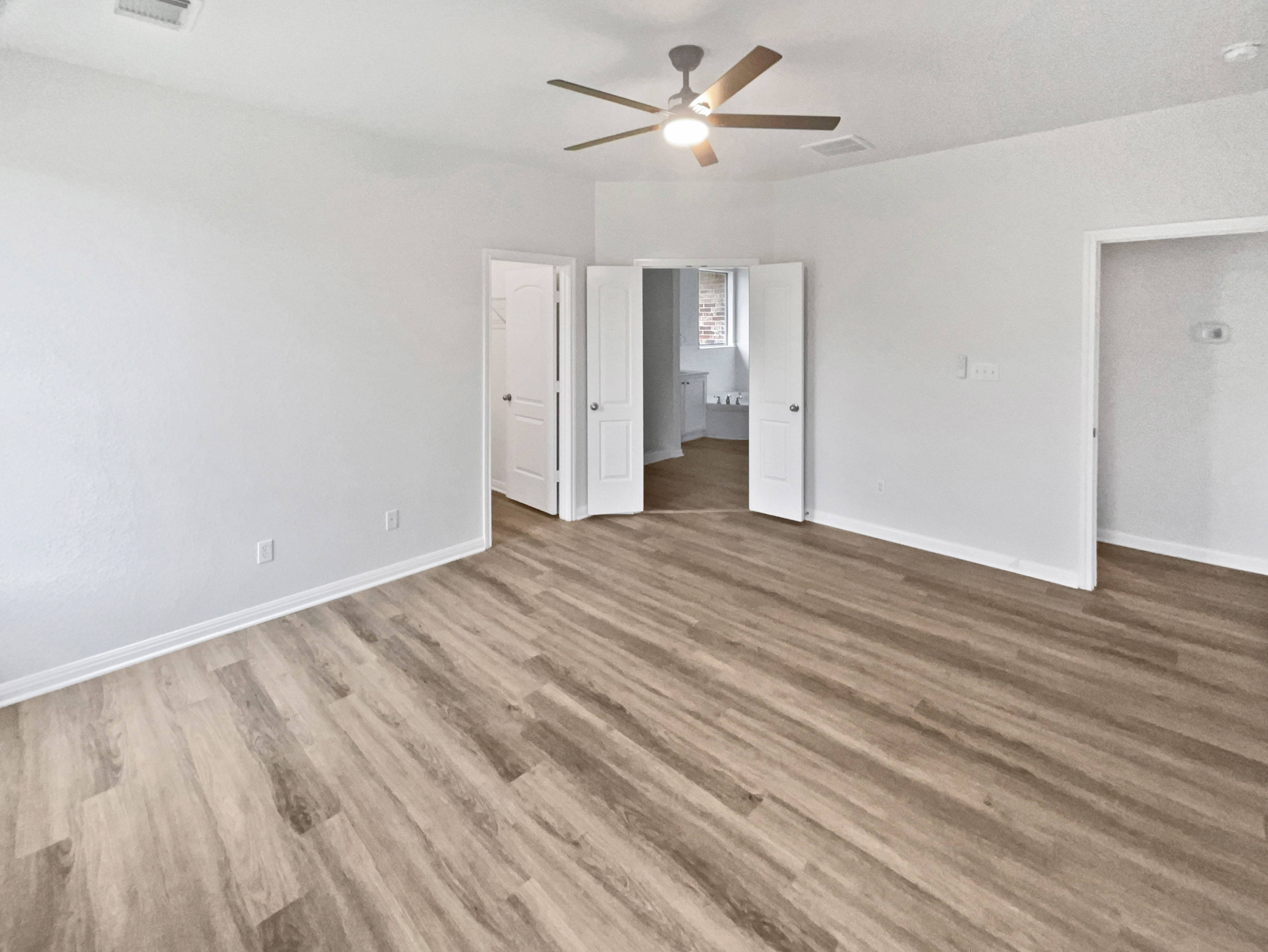 Photo 17 of 29 of 19500 Morgana Dr, Pflugerville, TX