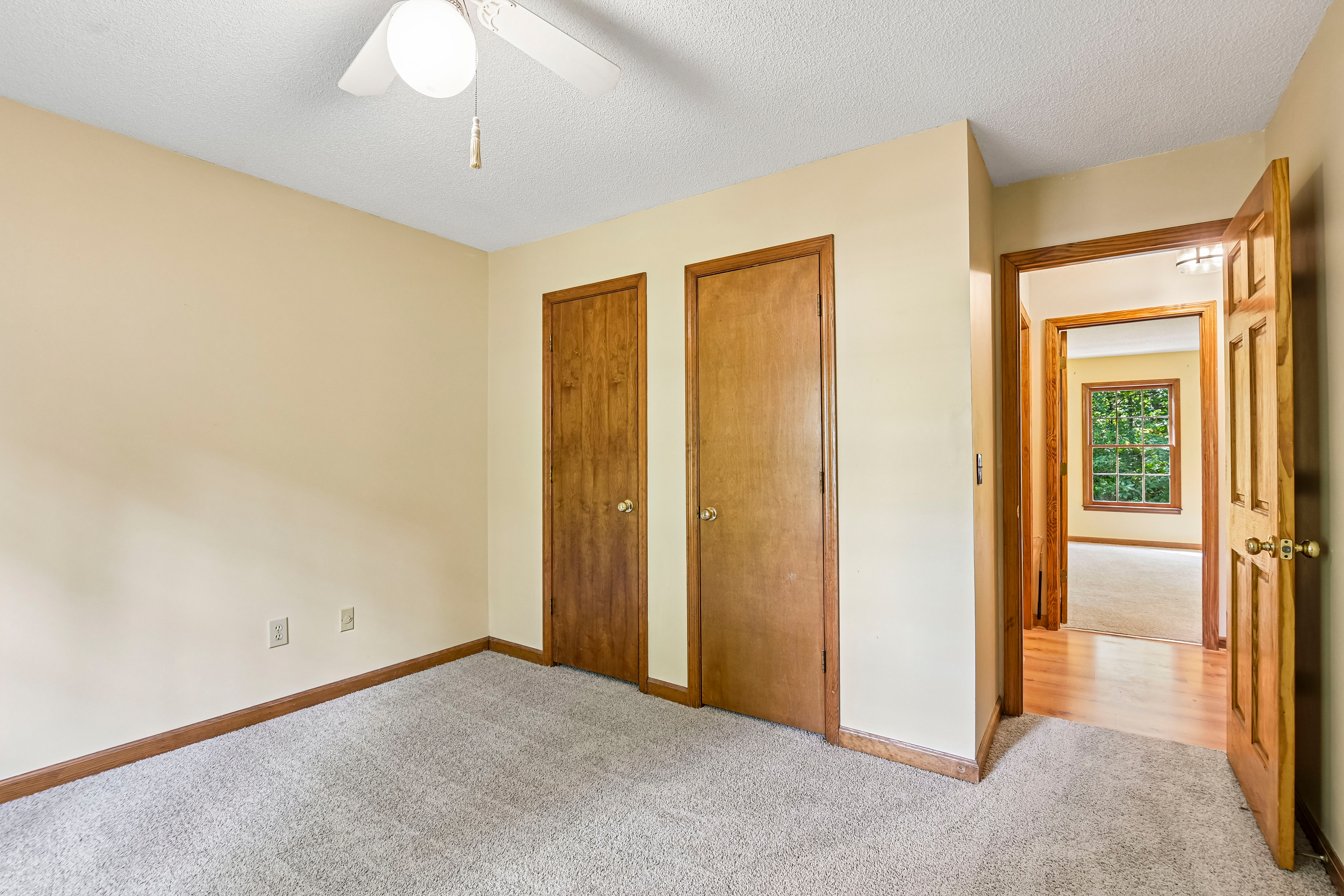 Photo 19 of 28 of 2623 Wellington Dr, Marietta, GA