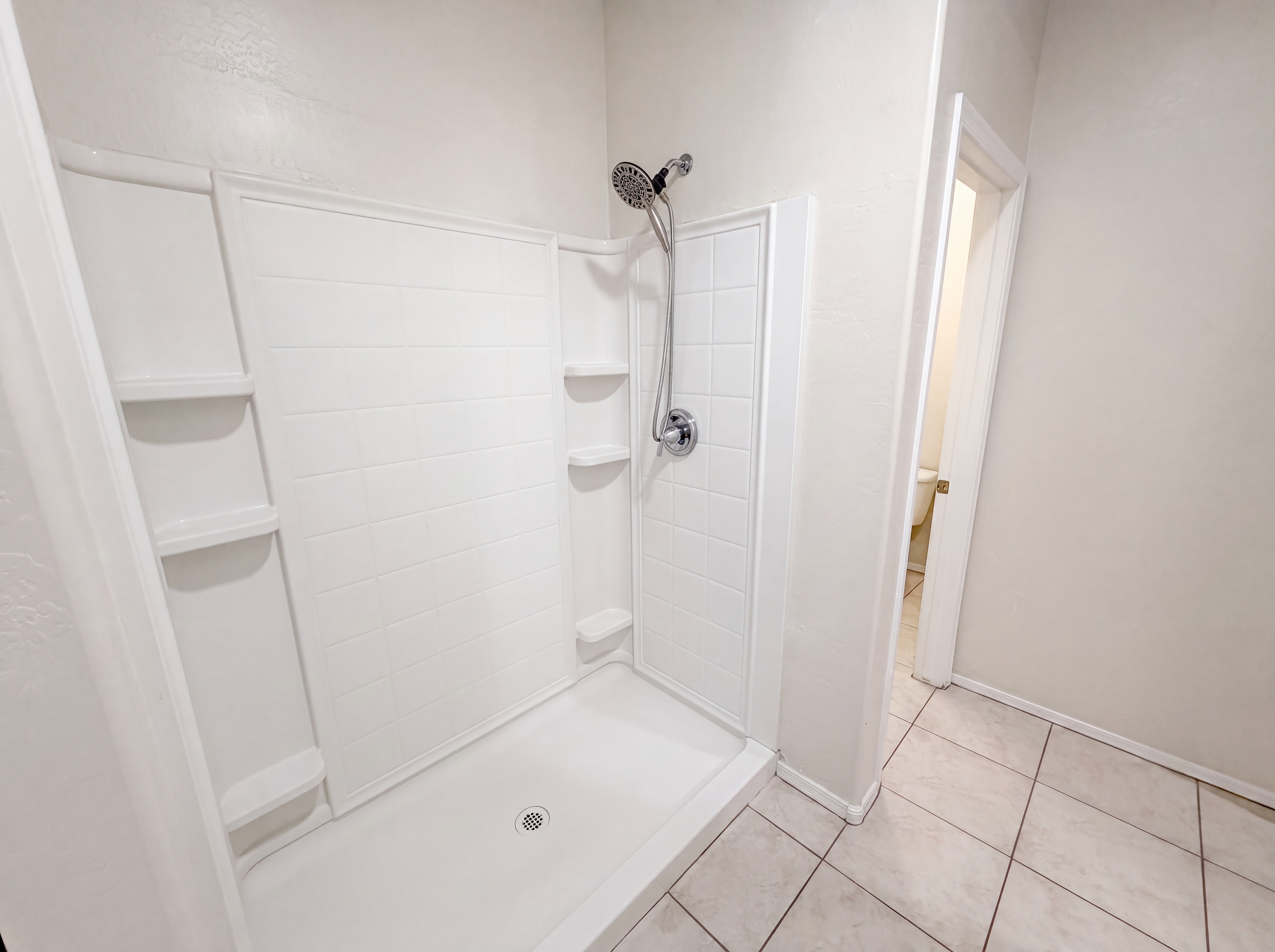 Photo 18 of 36 of 30970 W Amelia Ave, Buckeye, AZ