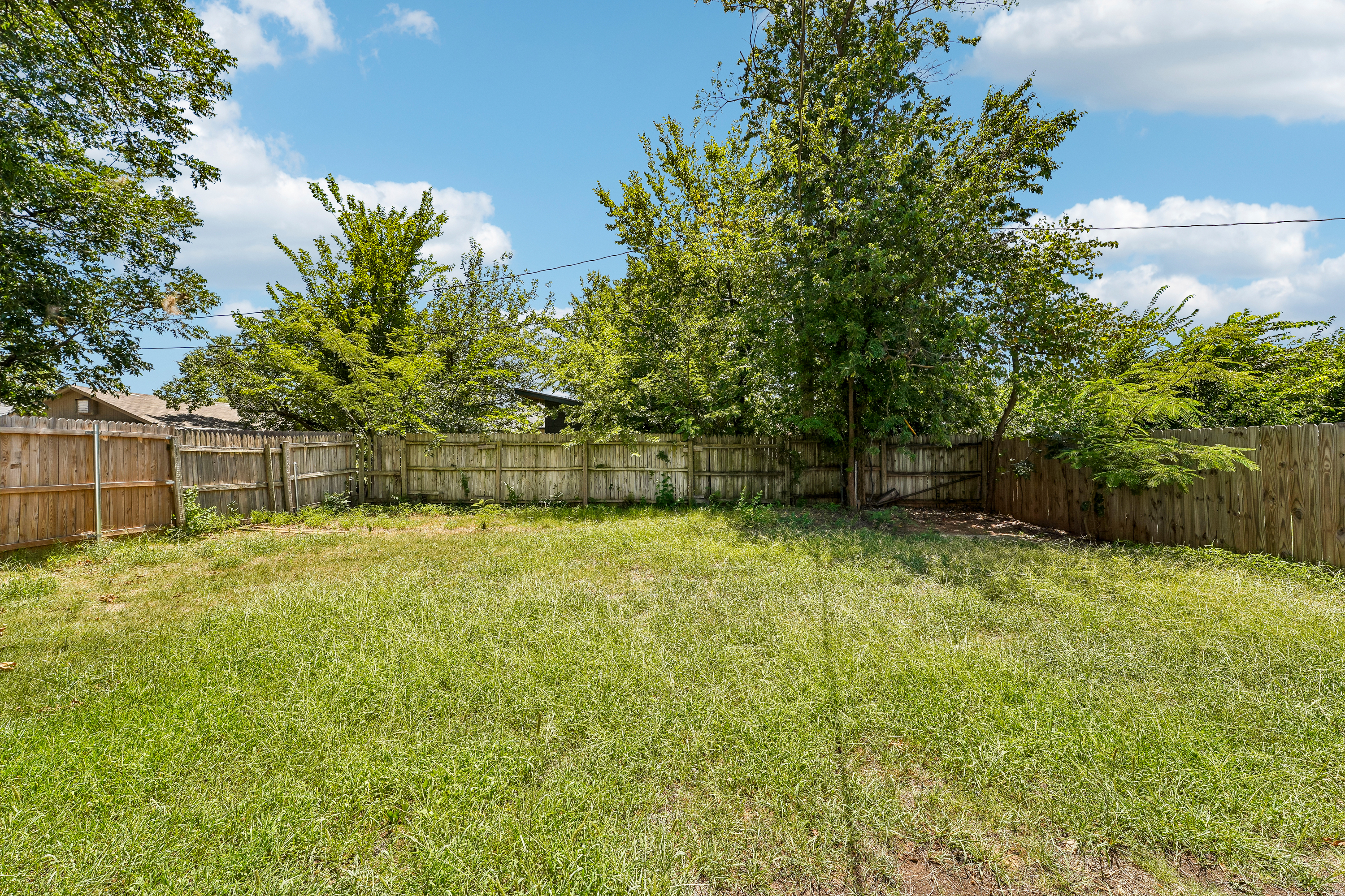 Photo 21 of 25 of 204 W Wayne St, Edmond, OK