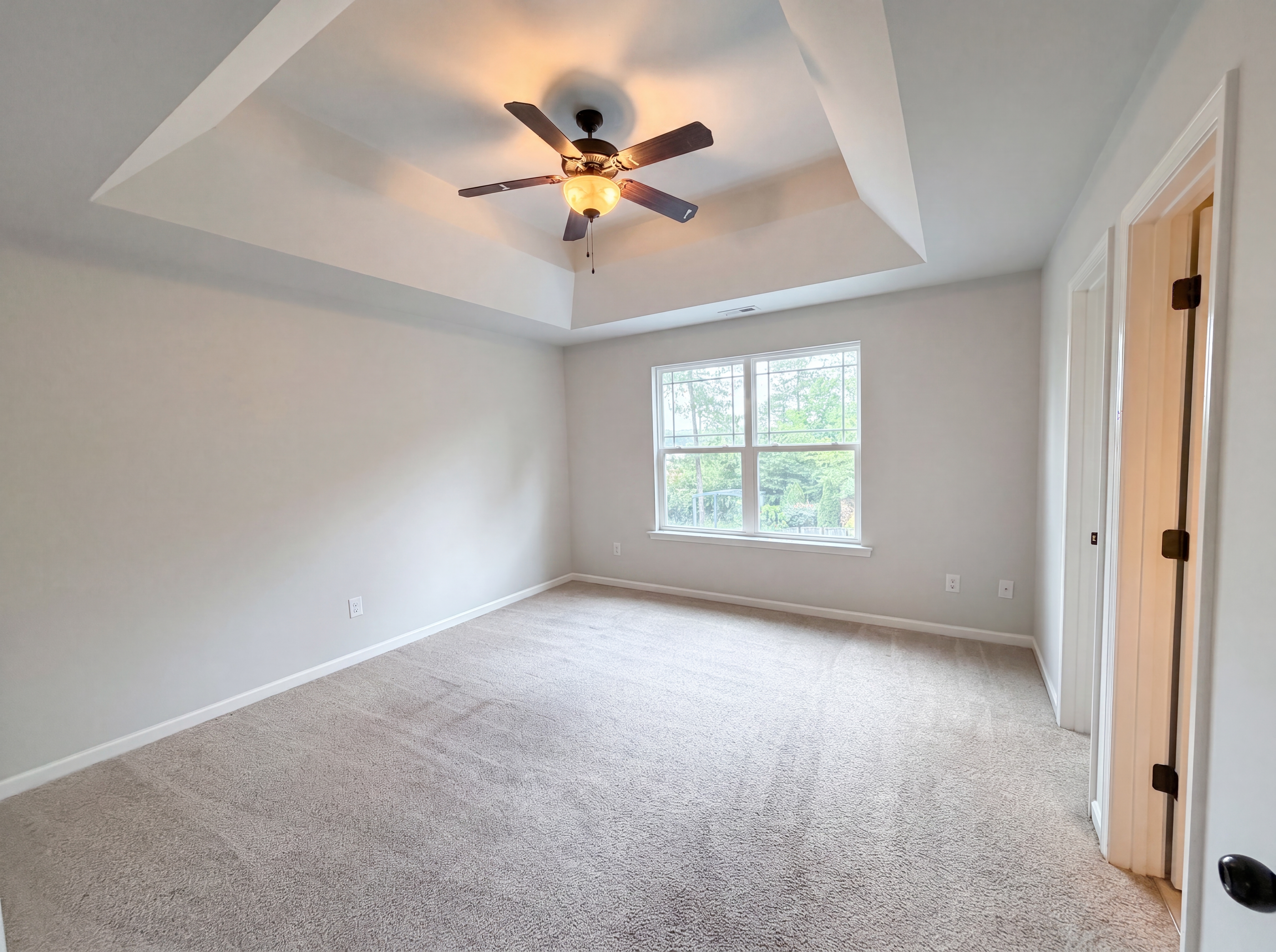 Photo 12 of 28 of 156 Southbrook Ln, Sanford, NC