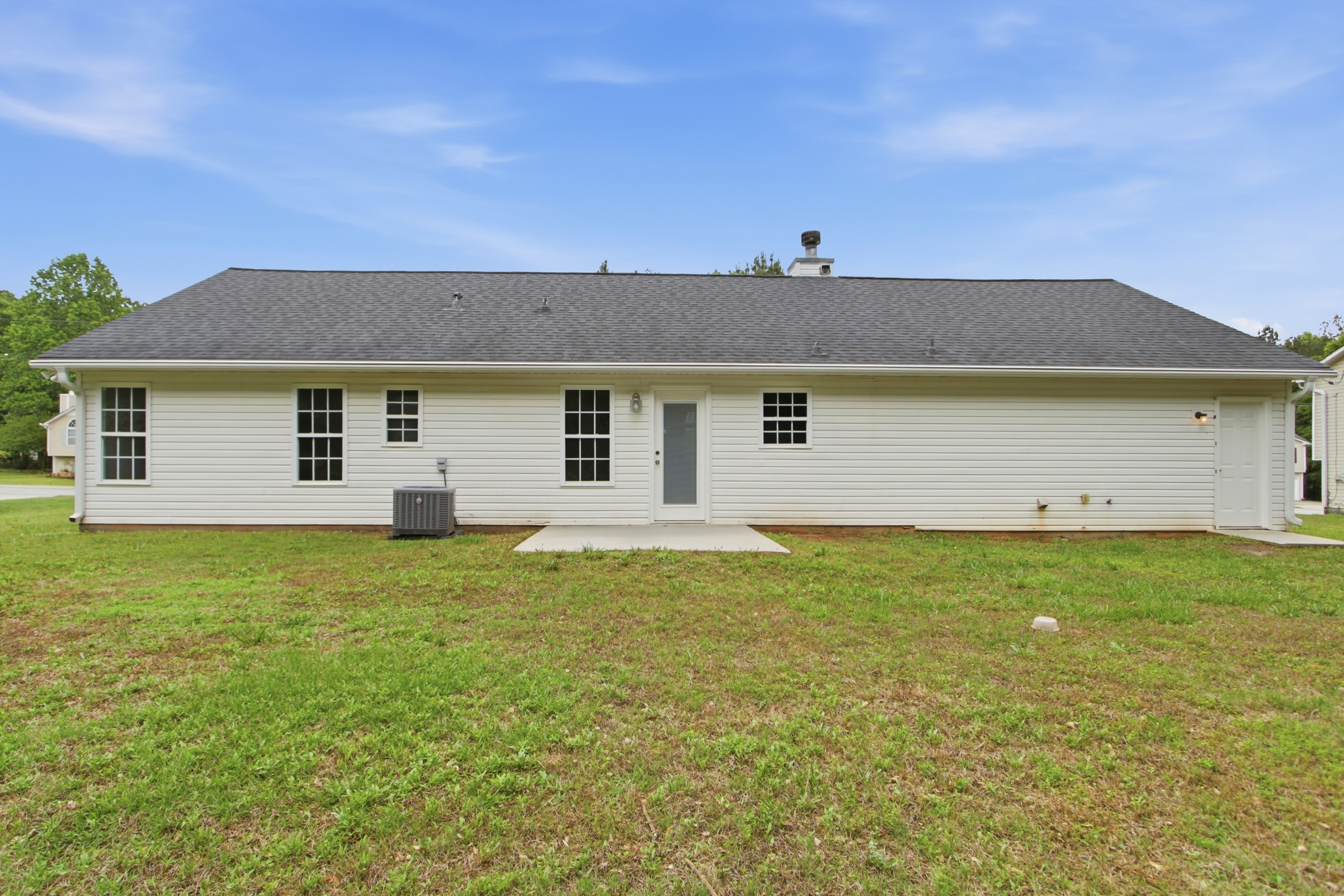 Photo 5 of 32 of 133 Maplewood Dr, Temple, GA