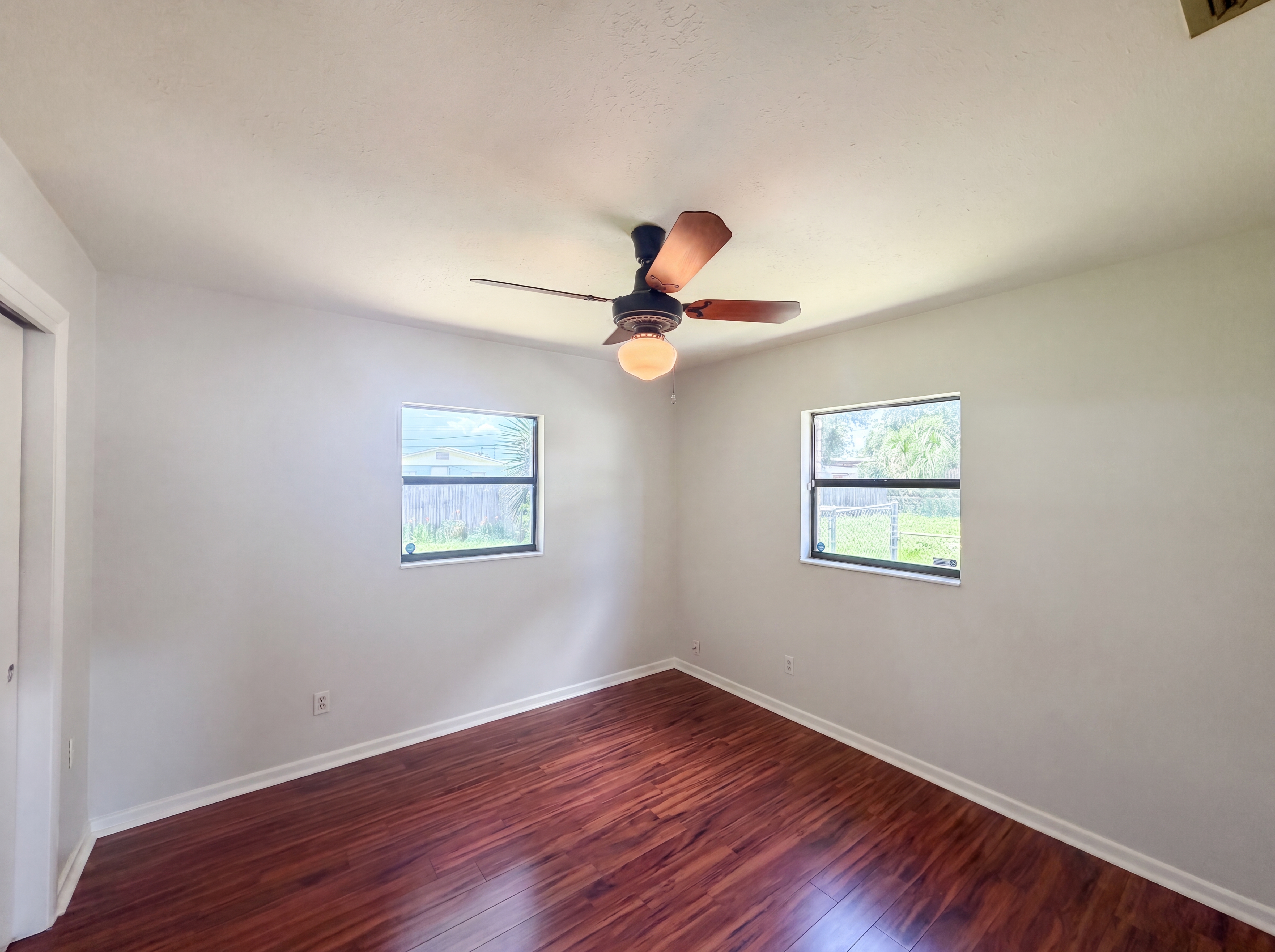 Photo 12 of 17 of 3129 Avenue W NW, Winter Haven, FL