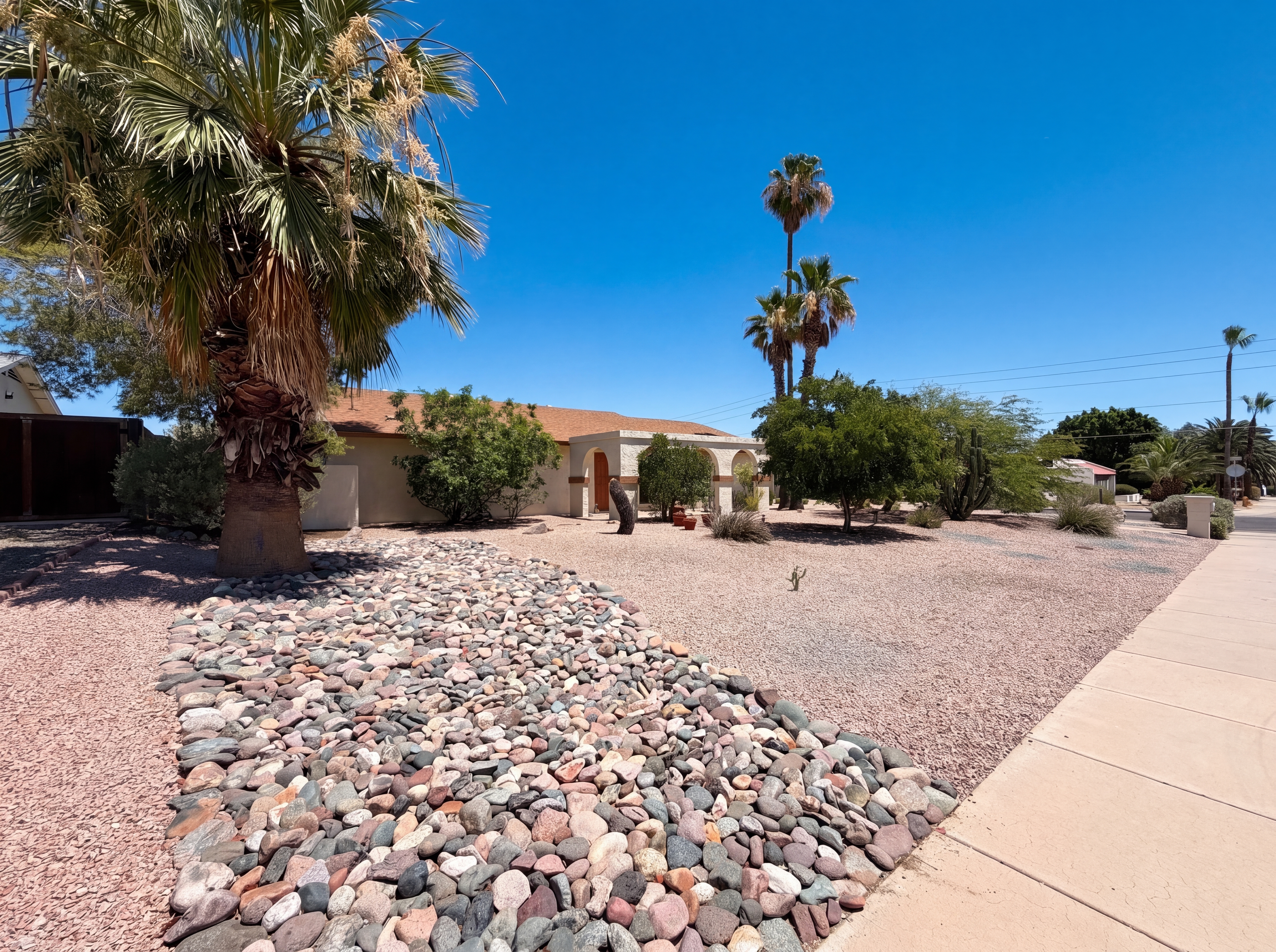 Photo 21 of 24 of 2346 E Mescal St, Phoenix, AZ